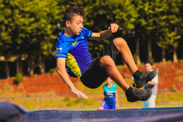 ESPORTE | Cascavel abre vagas gratuitas para jovens talentos em projeto gratuito de atletismo no CNTA