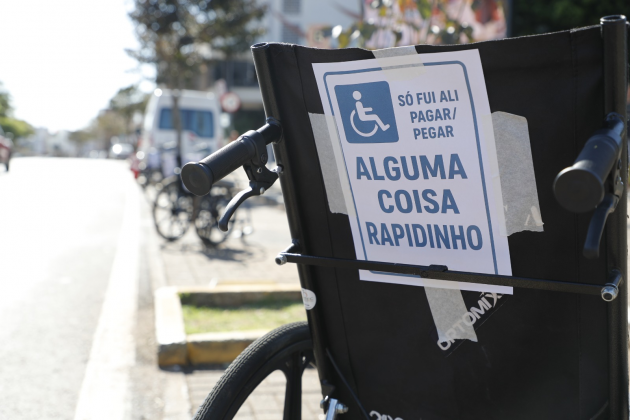 POR MAIS EMPATIA | Transitar