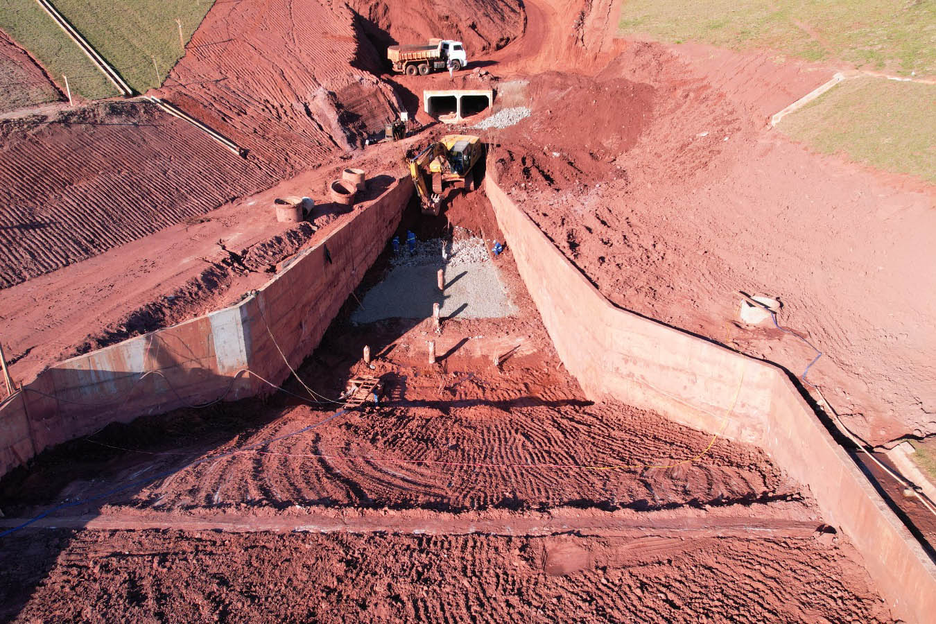Obra de contenção da voçoroca de Loanda chega a 68% de execução