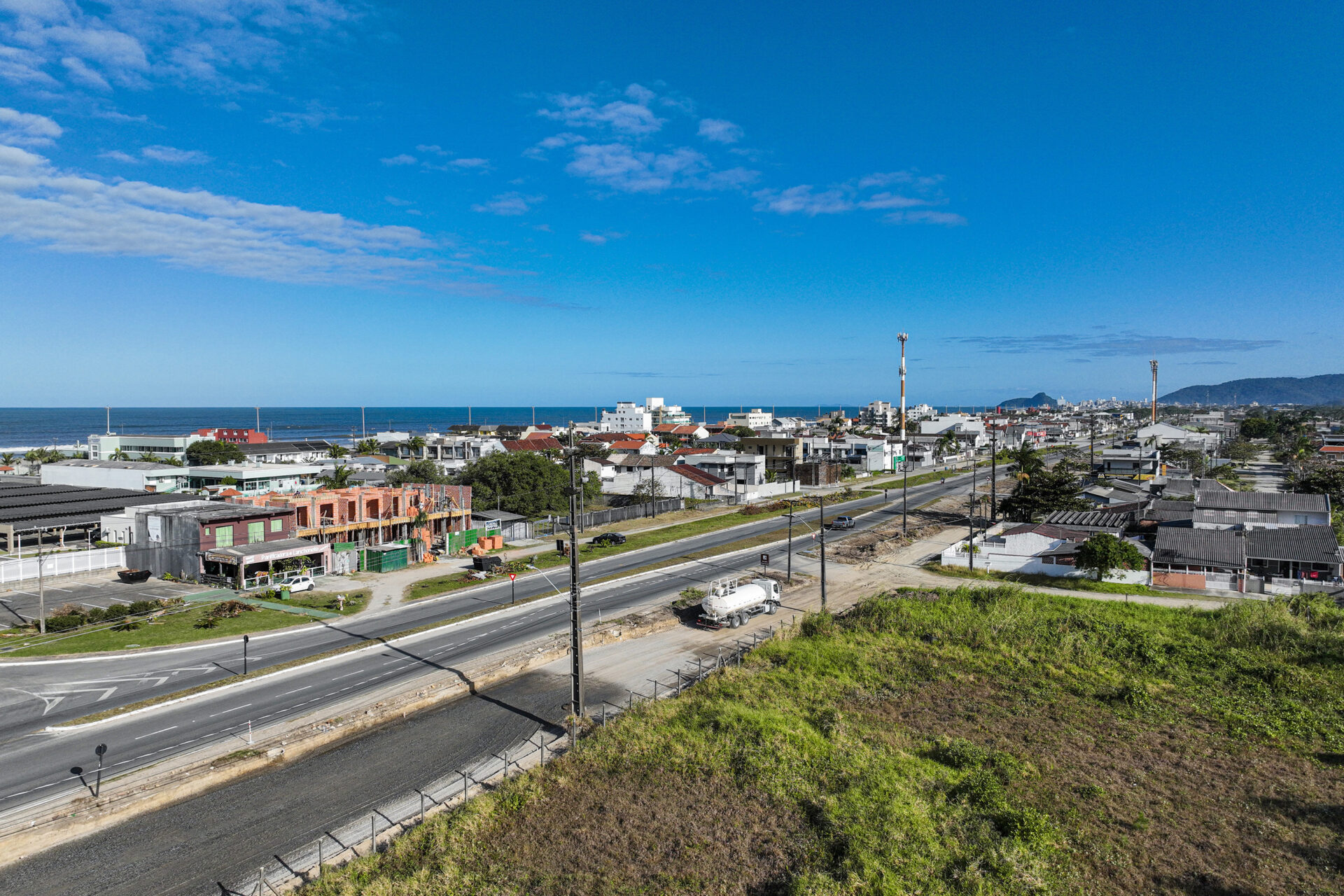 Estado investe R$ 1,7 bilhão em obras de infraestrutura nos municípios do Litoral