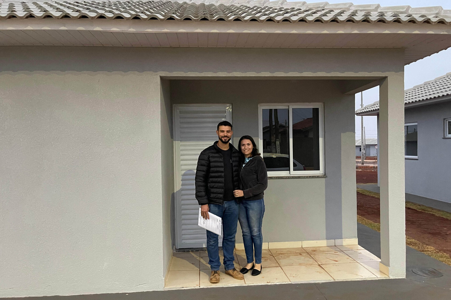 37 famílias de Rancho Alegre D’Oeste conquistam a casa própria com auxílio do Estado