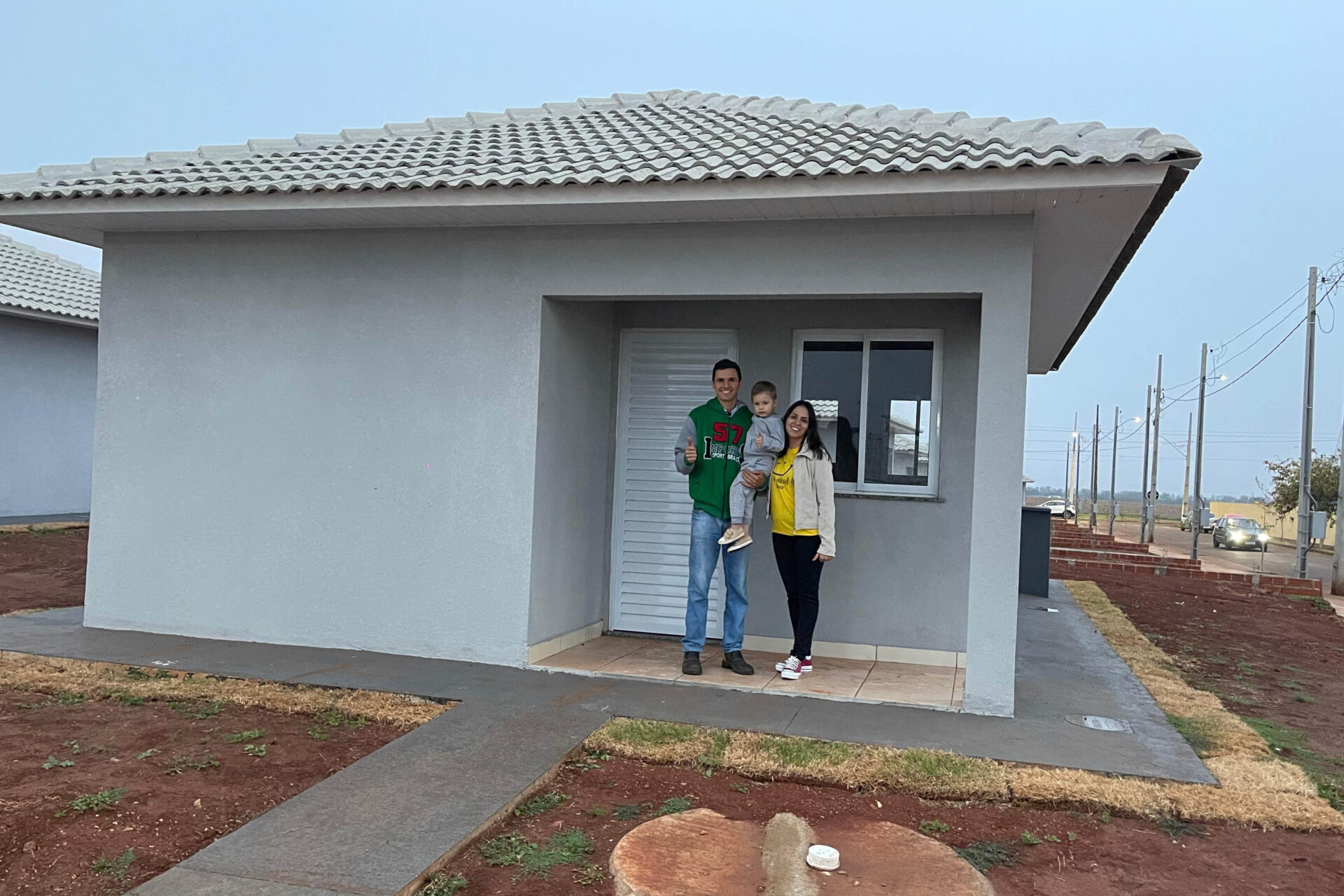 37 famílias de Rancho Alegre D’Oeste conquistam a casa própria com auxílio do Estado