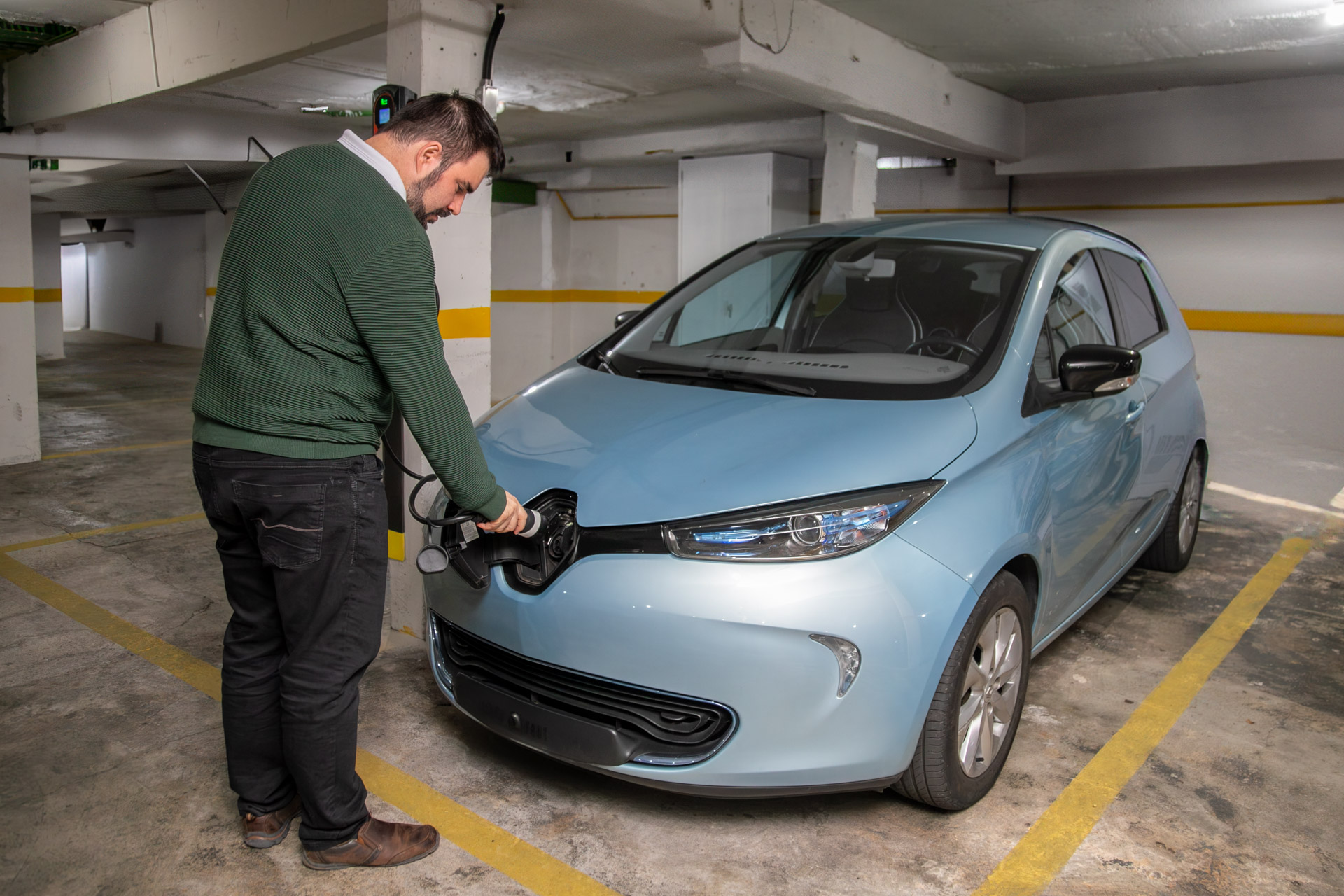 Copel lança projeto que dá desconto para recarga de veículos elétricos na madrugada