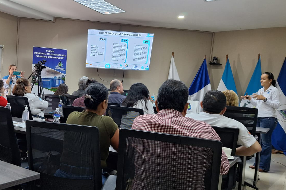 Sanepar auxilia Honduras para estabelecimento de processos eficientes em saneamento