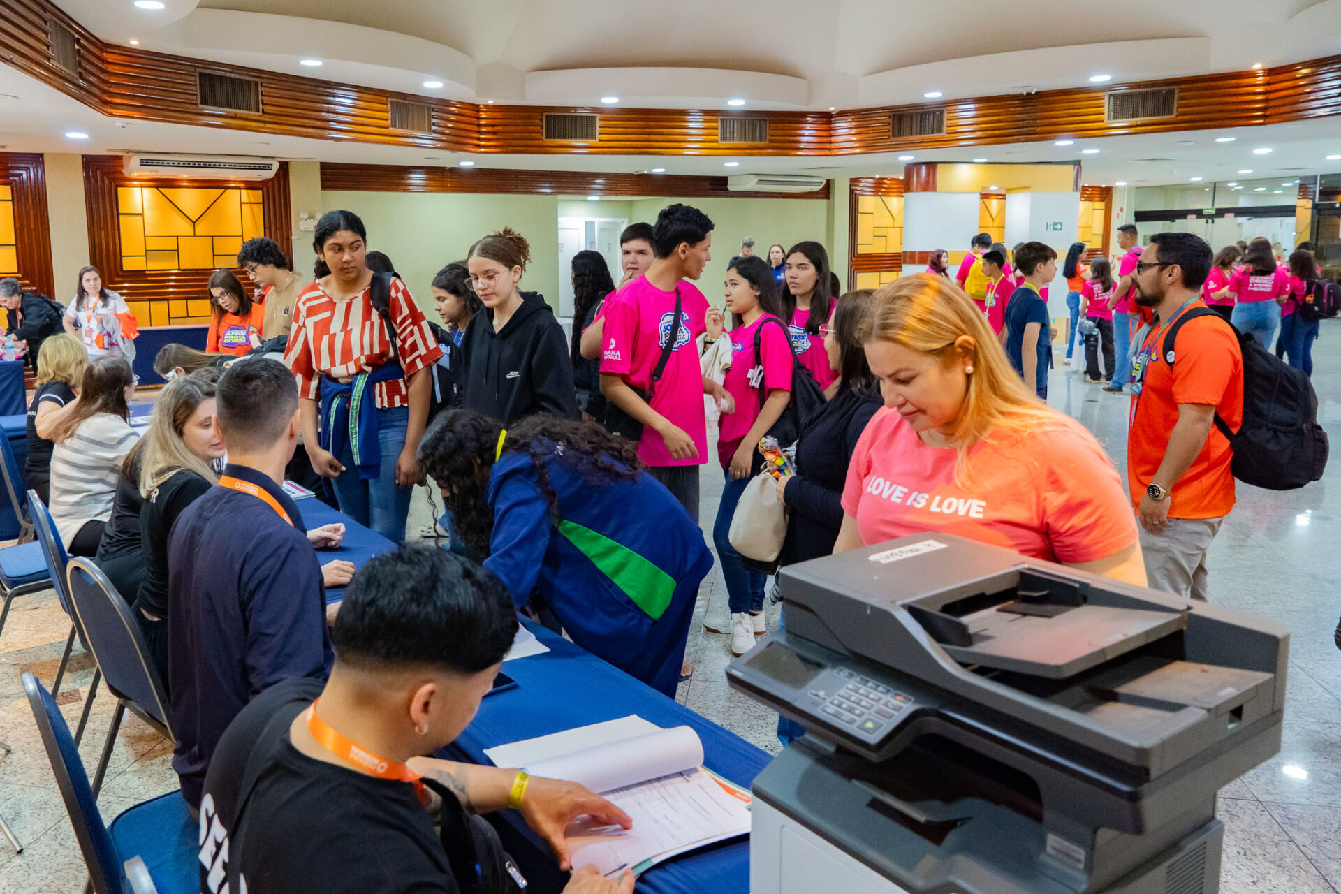 Jovens Protagonistas retornam de encontro prontos para transformar realidade em escolas estaduais