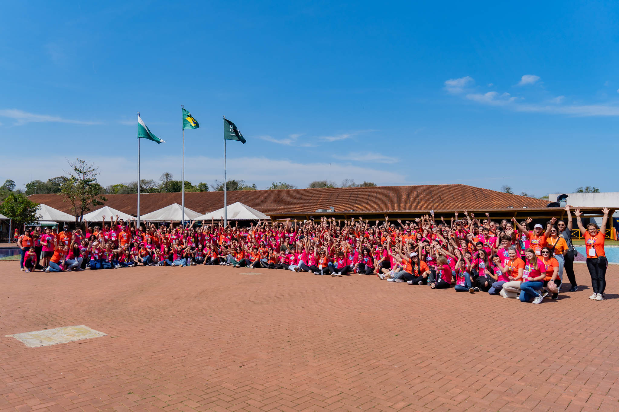 Jovens Protagonistas retornam de encontro prontos para transformar realidade em escolas estaduais