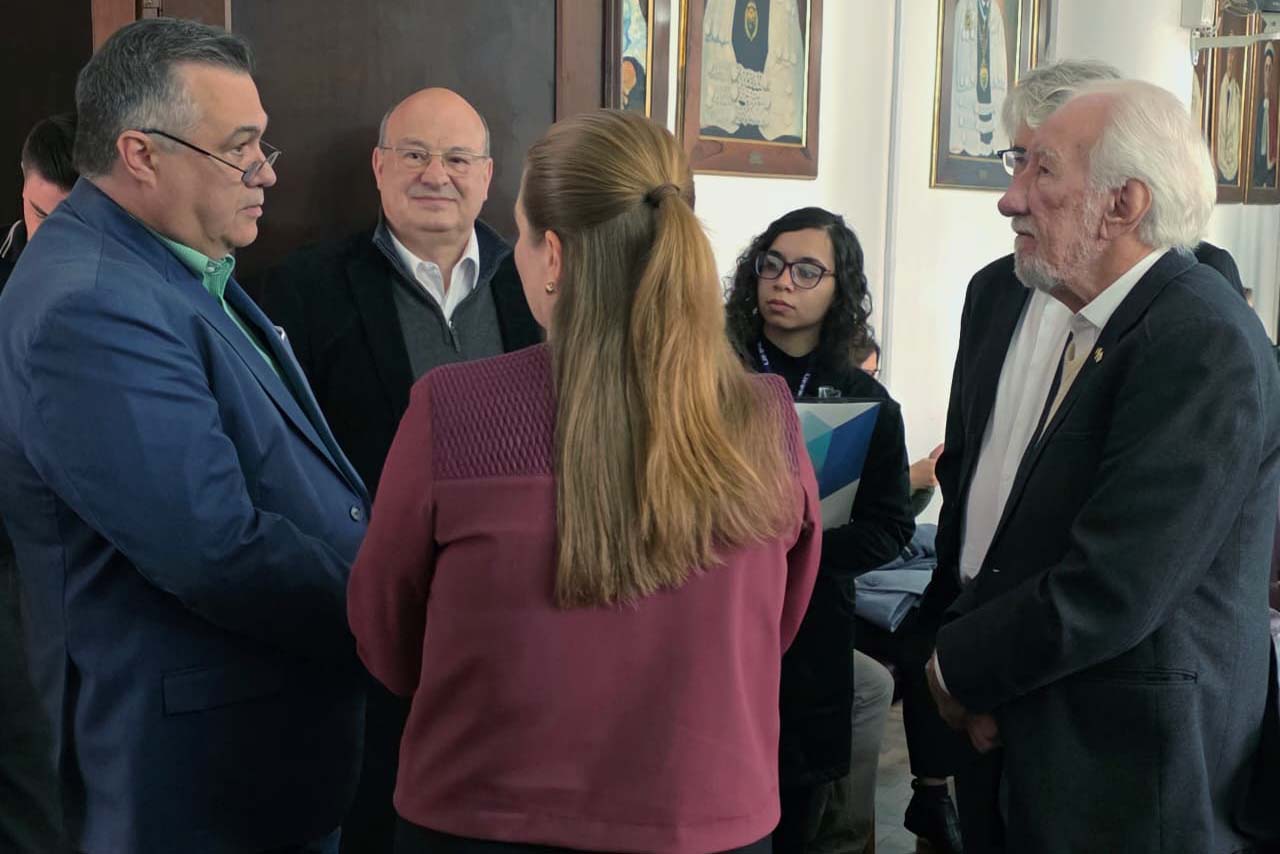 Governo do Paraná investe R$ 20 milhões para auxiliar na construção do HCzinho da UFPR