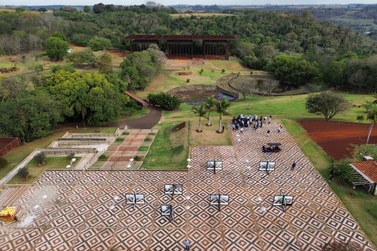 Avançam os serviços para revitalização do Jardim Botânico de Londrina