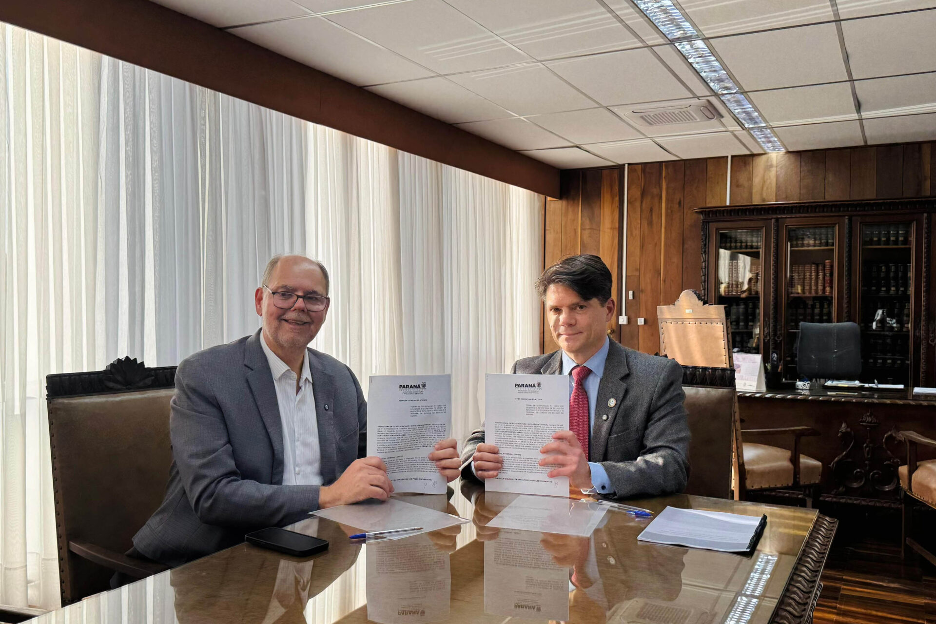 Estado firma cooperação com TCE para fomentar a inovação e projetos de IA