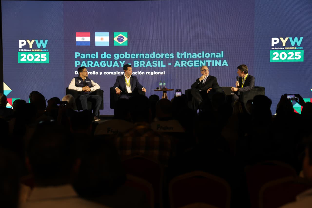 Ratinho Junior e presidente do Paraguai visitam obra da Ponte da Integração