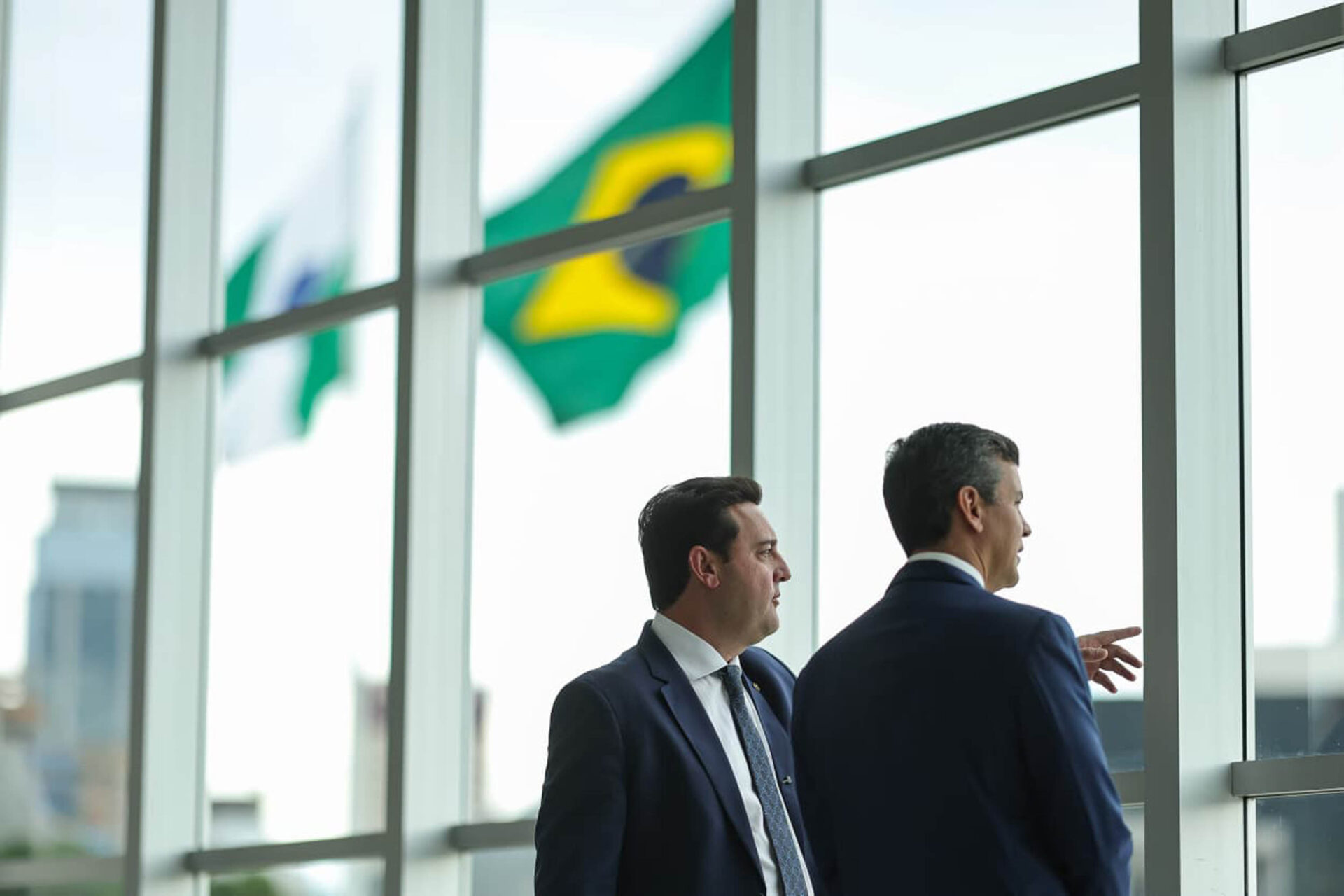 Ratinho Junior recebe Santiago Peña para debater novas oportunidades entre Paraná e Paraguai