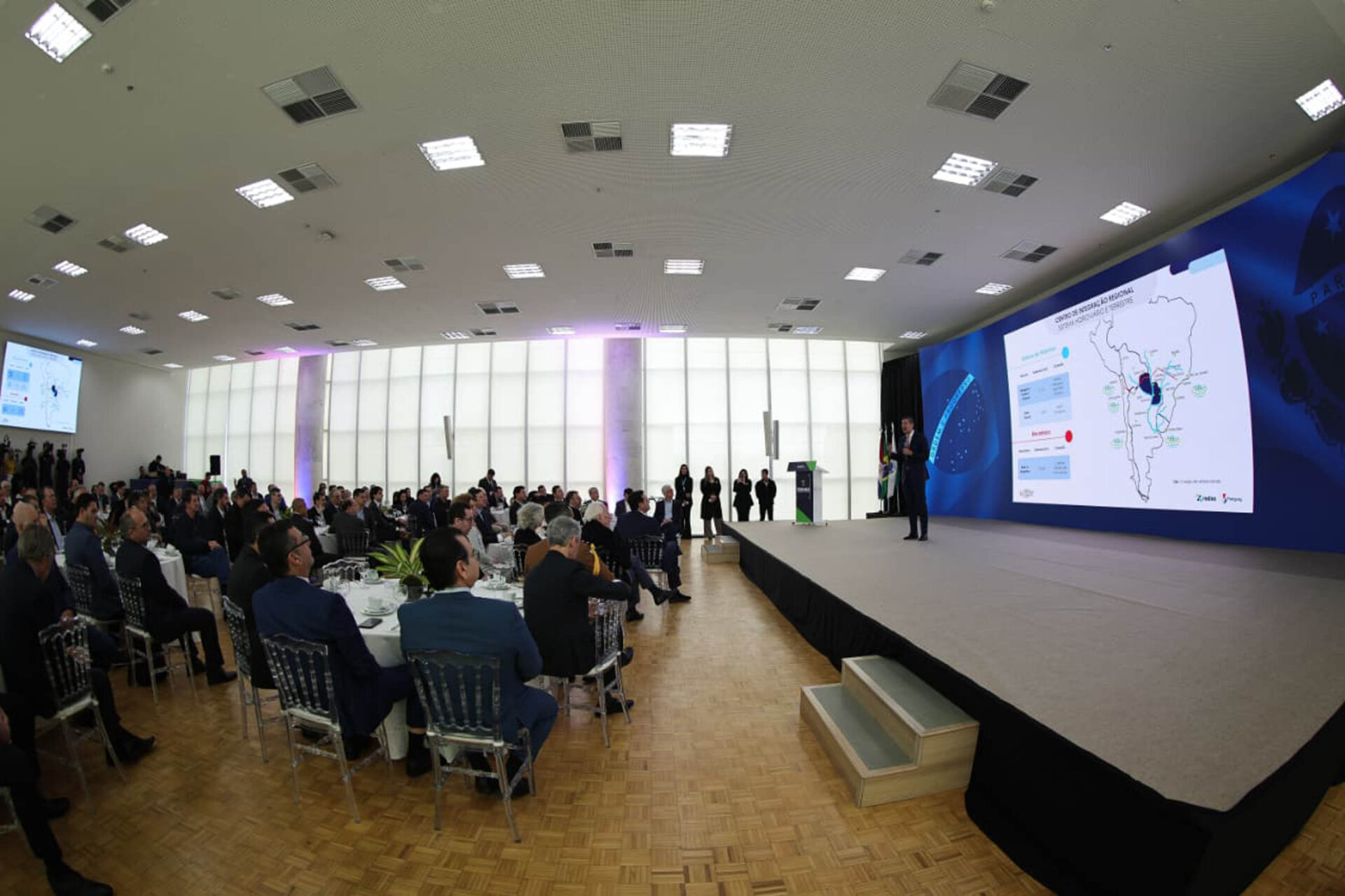 Ratinho Junior recebe Santiago Peña para debater novas oportunidades entre Paraná e Paraguai