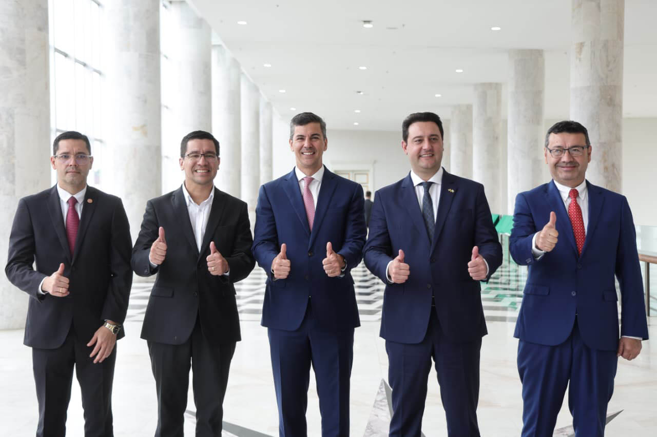 Ratinho Junior recebe Santiago Peña para debater novas oportunidades entre Paraná e Paraguai