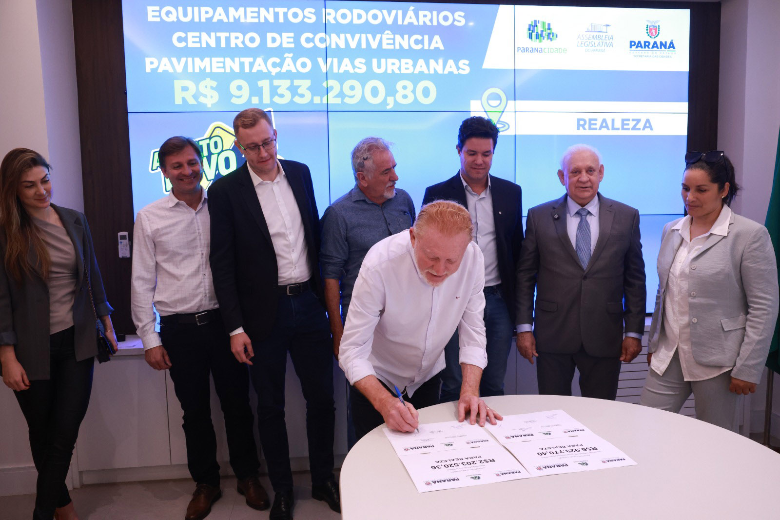 Governo do Estado autoriza mais R$ 123 milhões em licitações para dez municípios