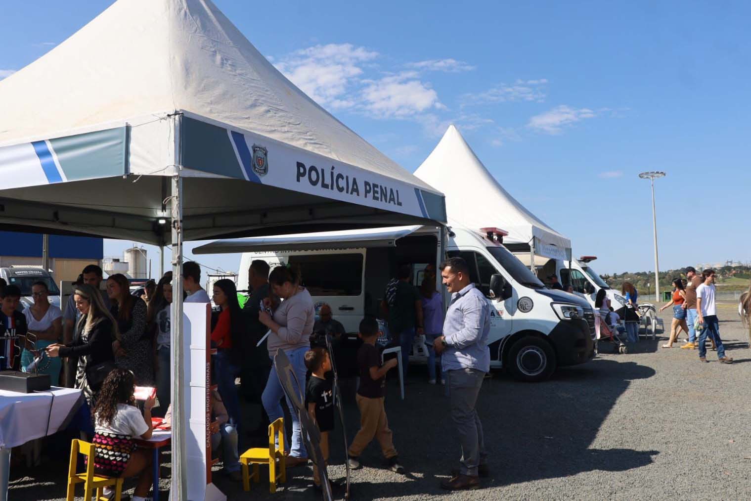 Missão Paraná II leva exposições das forças de segurança a 5 cidades do Norte do Estado