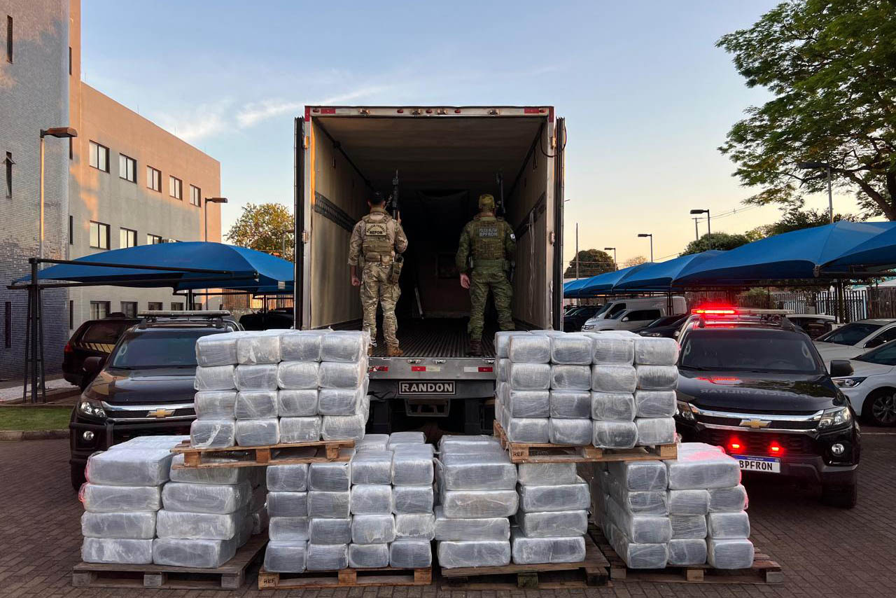 Operação Sinergia III: PMPR e PF apreendem 3,2 toneladas de maconha em Palotina