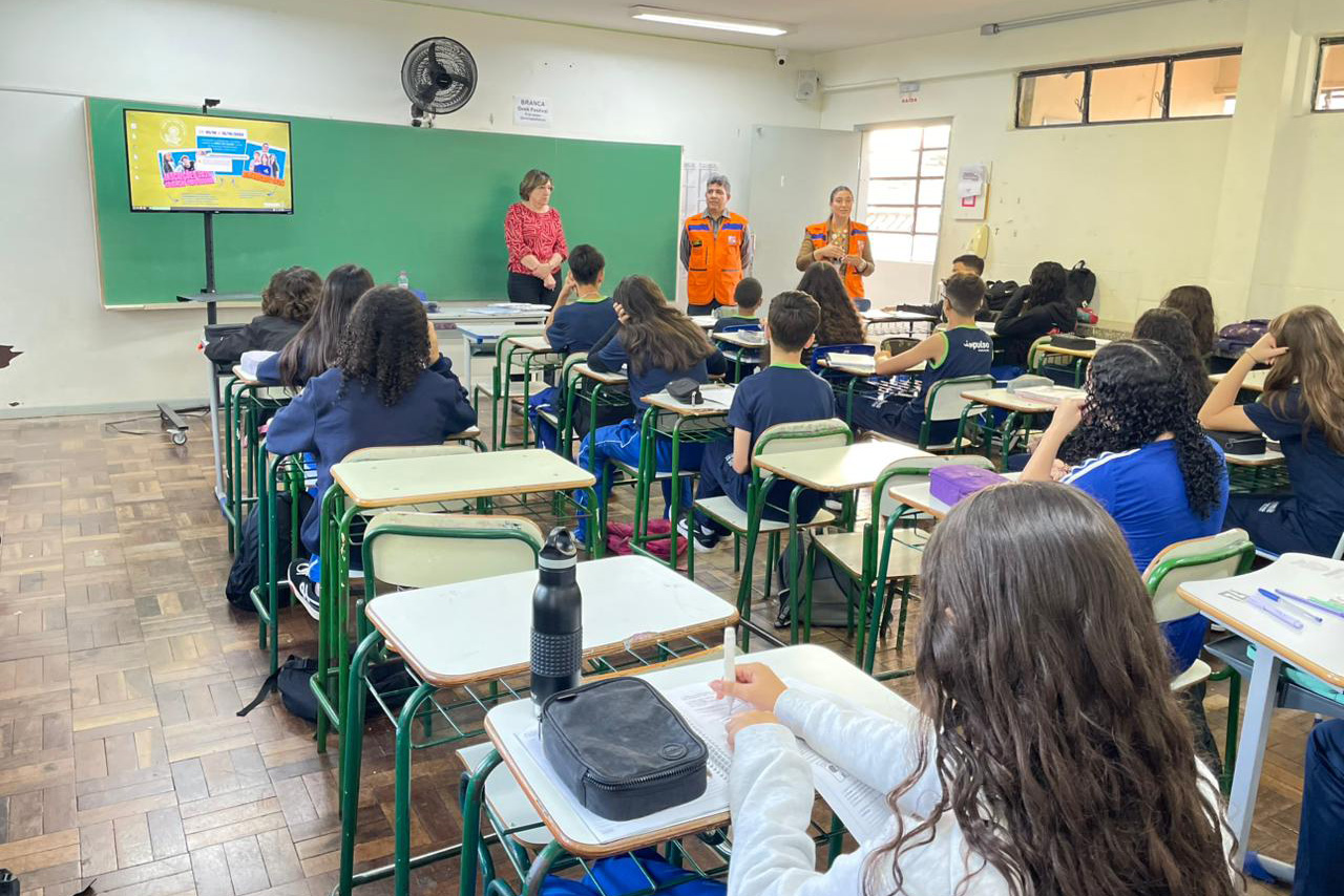 Brigadas Escolares chega a todo o Paraná na Semana de Redução de Risco de Desastres