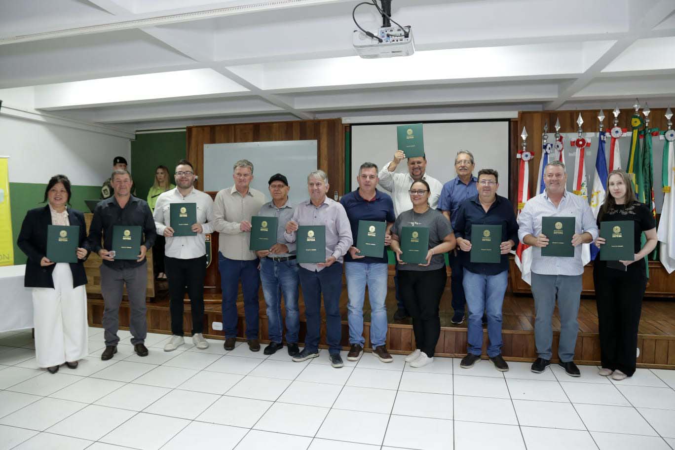 Paraná firma parceria com Ministério da Defesa para operação do Projeto Rondon