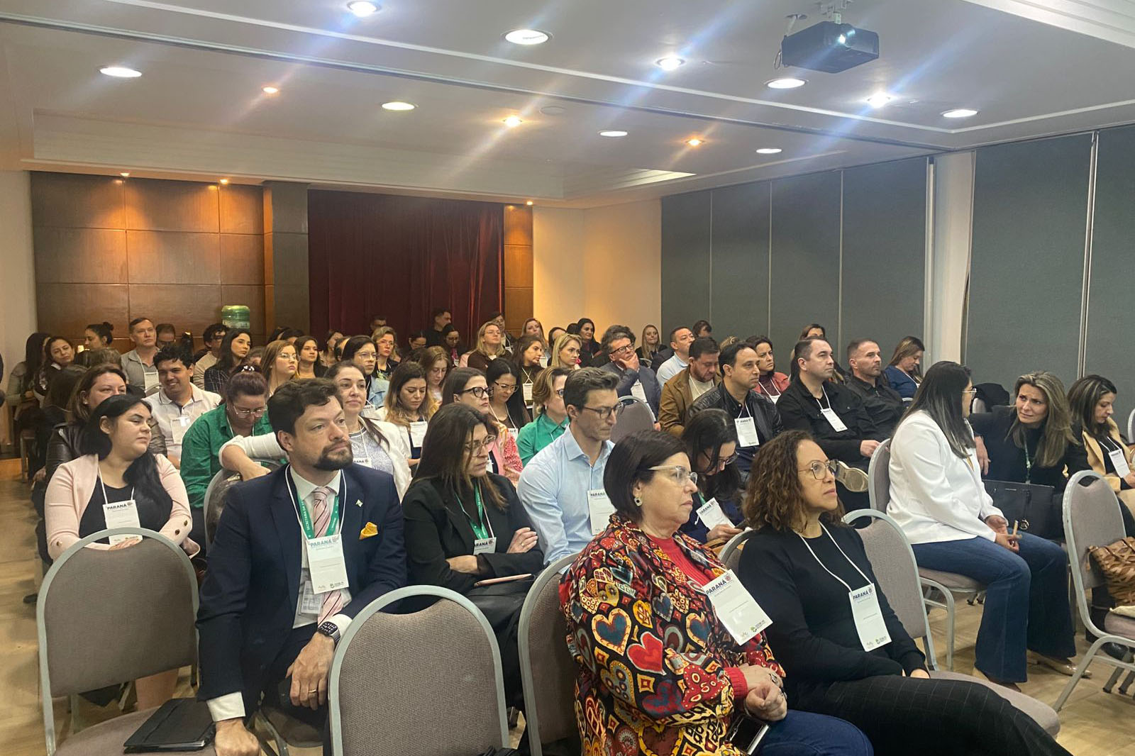 Paraná capacita 350 gestores e profissionais da Saúde no programa Agora Tem Especialistas