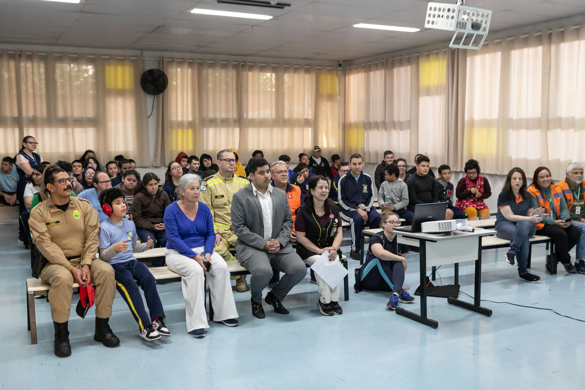Brigadas Escolares chega a todo o Paraná na Semana de Redução de Risco de Desastres