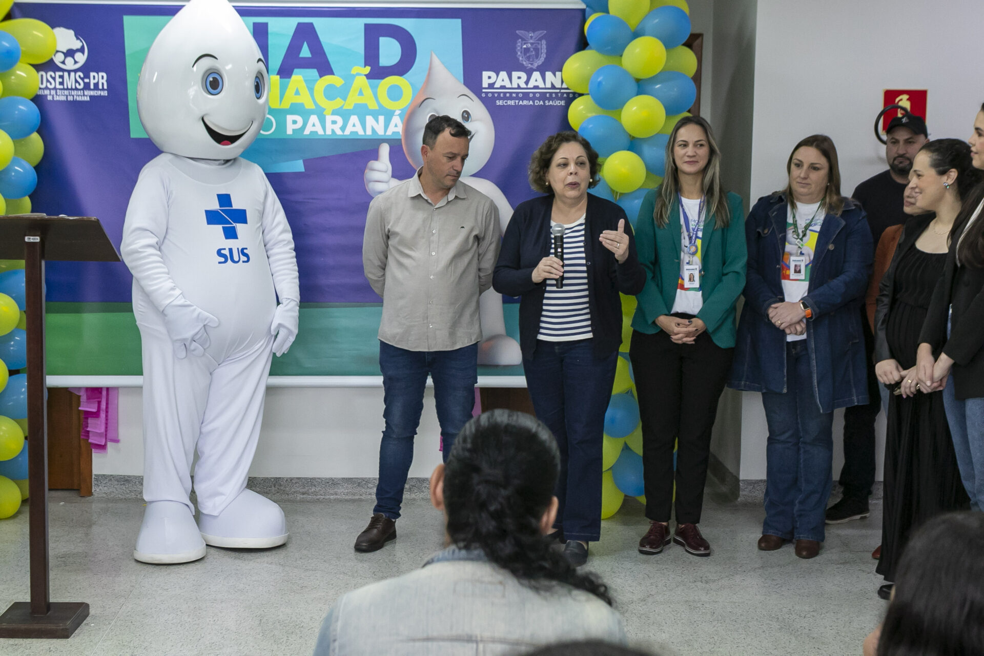 Dia D de Multivacinação mobiliza 10 mil profissionais em 1370 salas de aplicação pelo Paraná