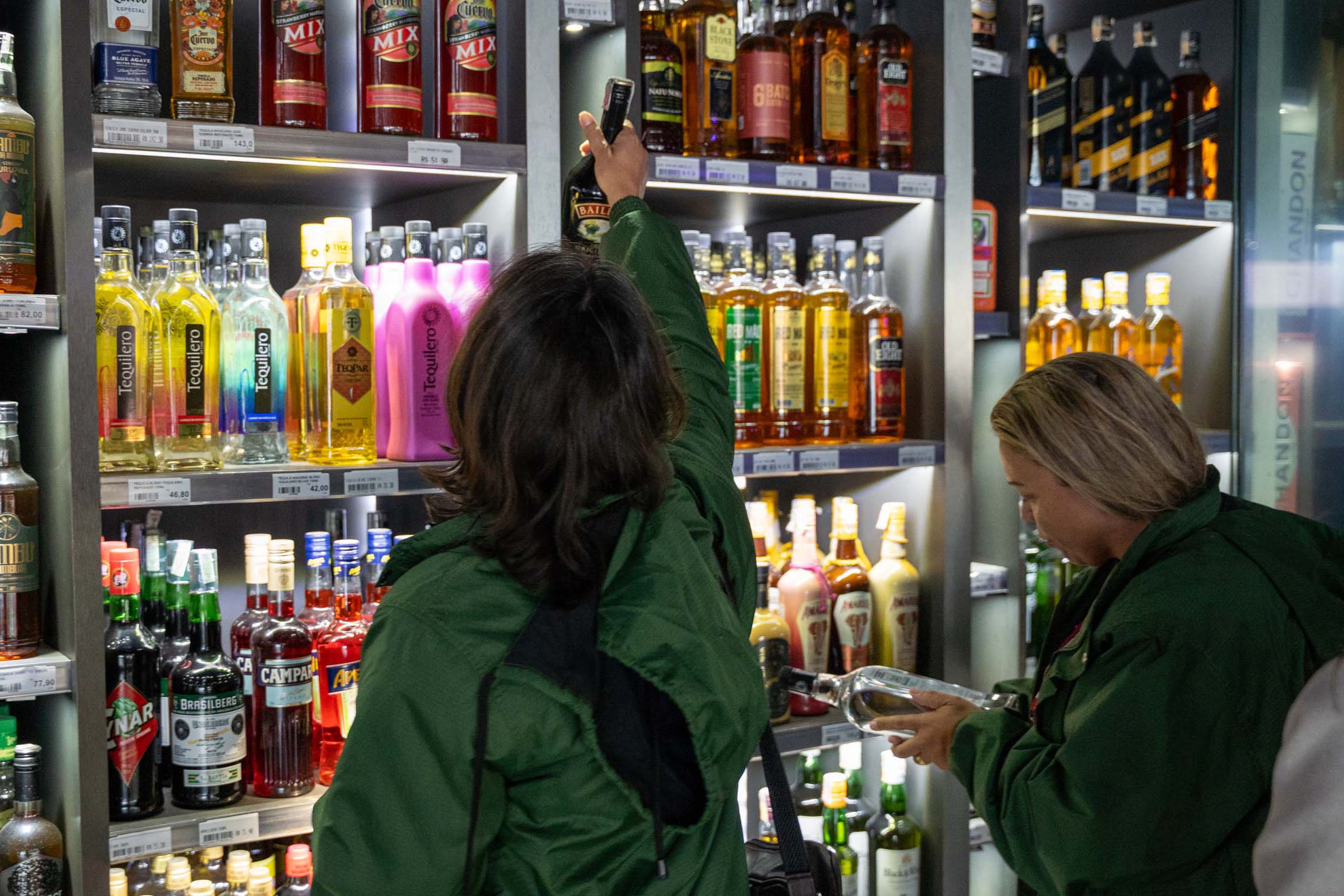 Estado intensifica fiscalizações em estabelecimentos que comercializam bebidas