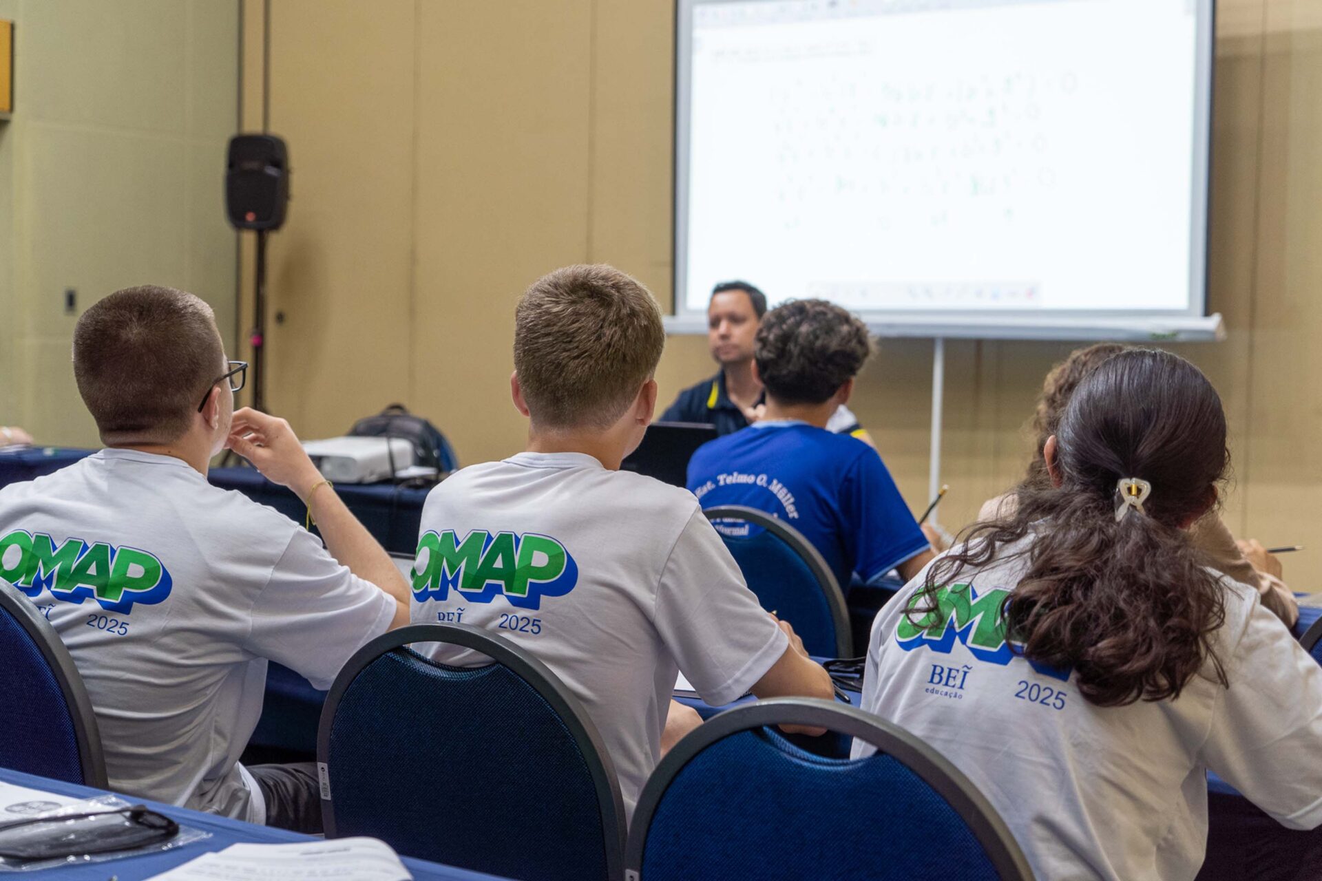 Imersão prepara alunos da rede estadual para Olimpíada Brasileira de Matemática