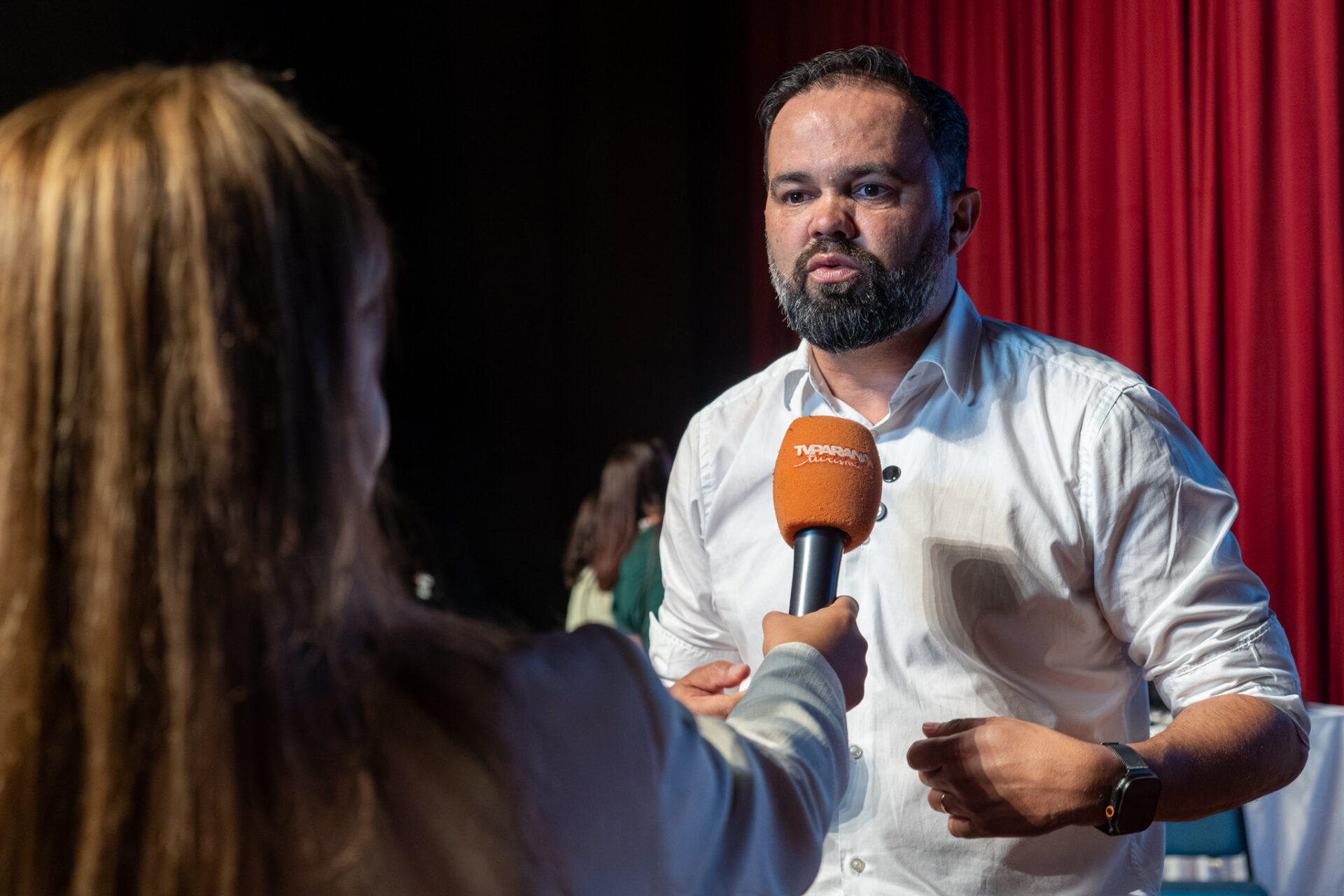 Estado começa a homenagear 5 mil educadores que inspiram alunos nas salas de aula