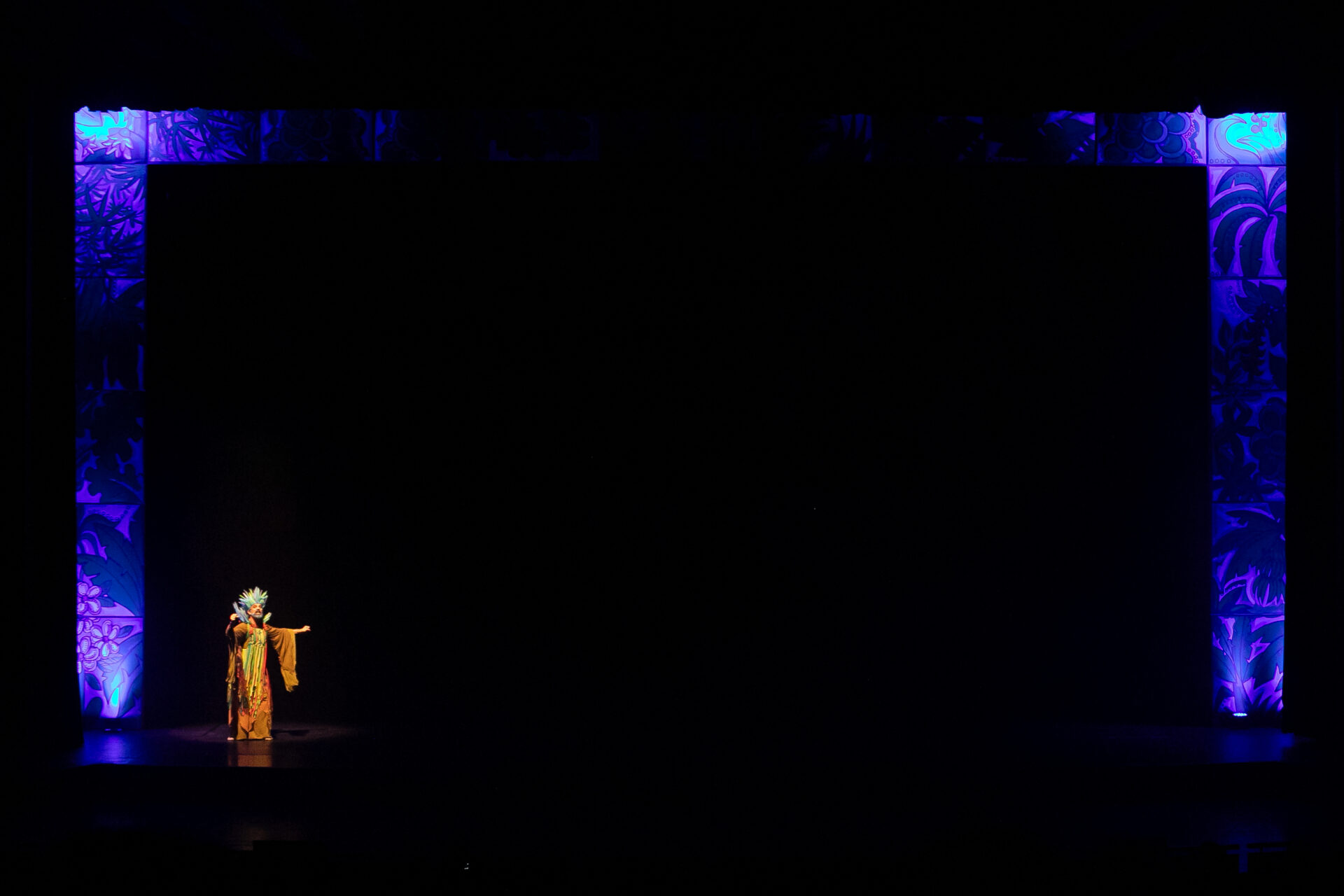 Reforma concluída: telhado do Teatro Guaíra ganha primeira revitalização em 50 anos