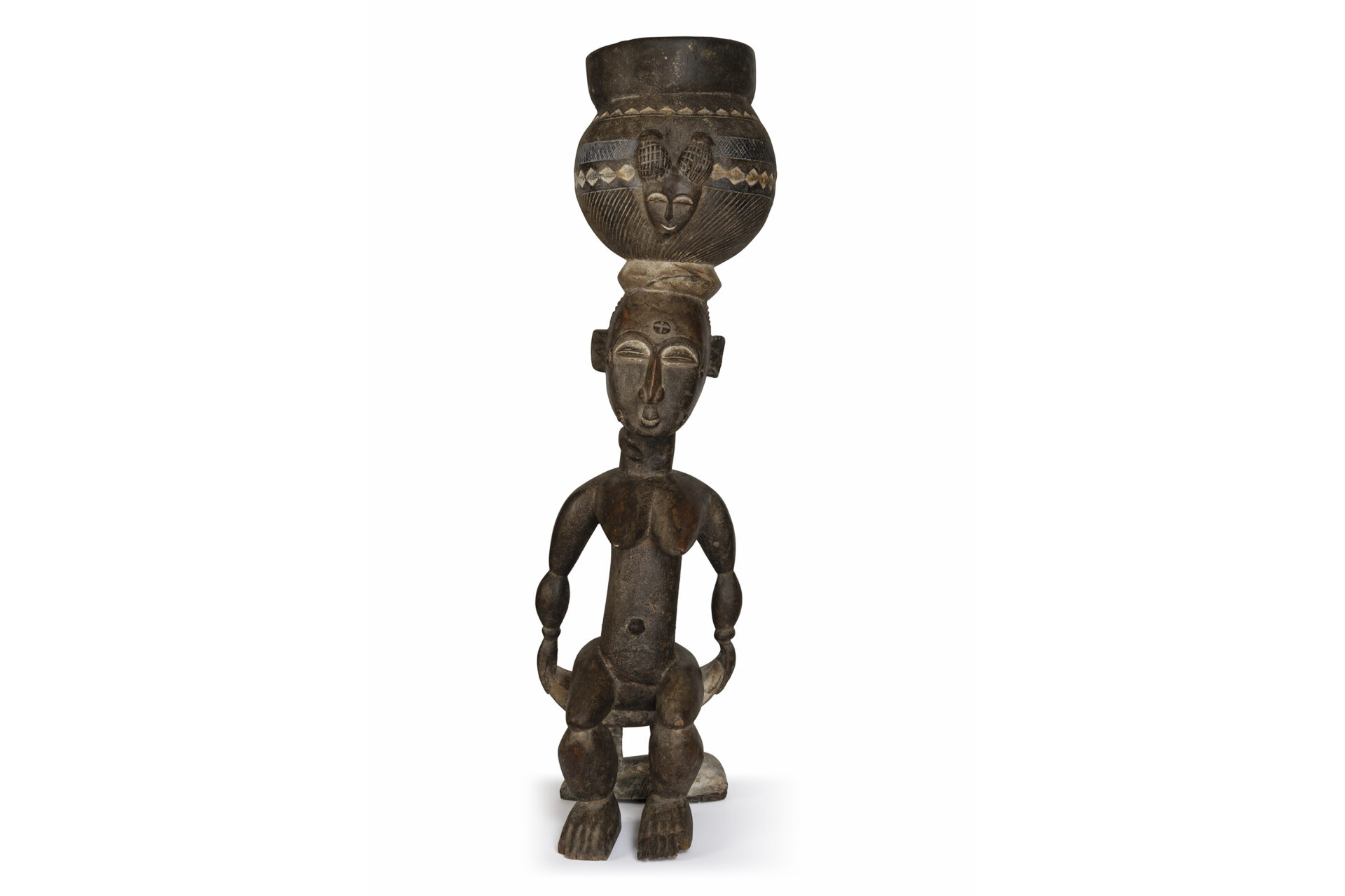 MON leva coleção de arte africana para exposição itinerante em Assaí