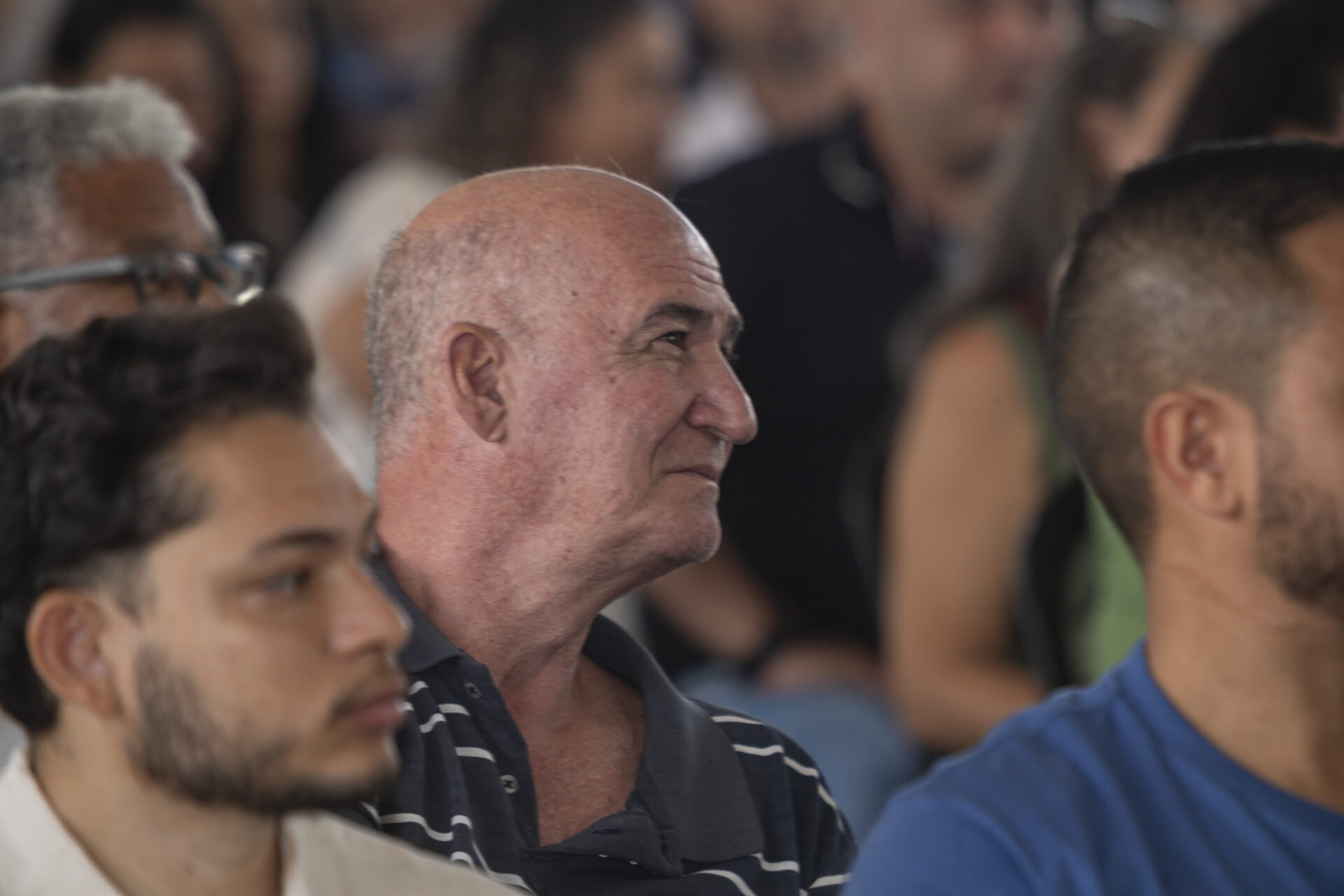 “Agora é meu”: idoso celebra primeira casa própria com ajuda do programa Casa Fácil Paraná Terceira Idade