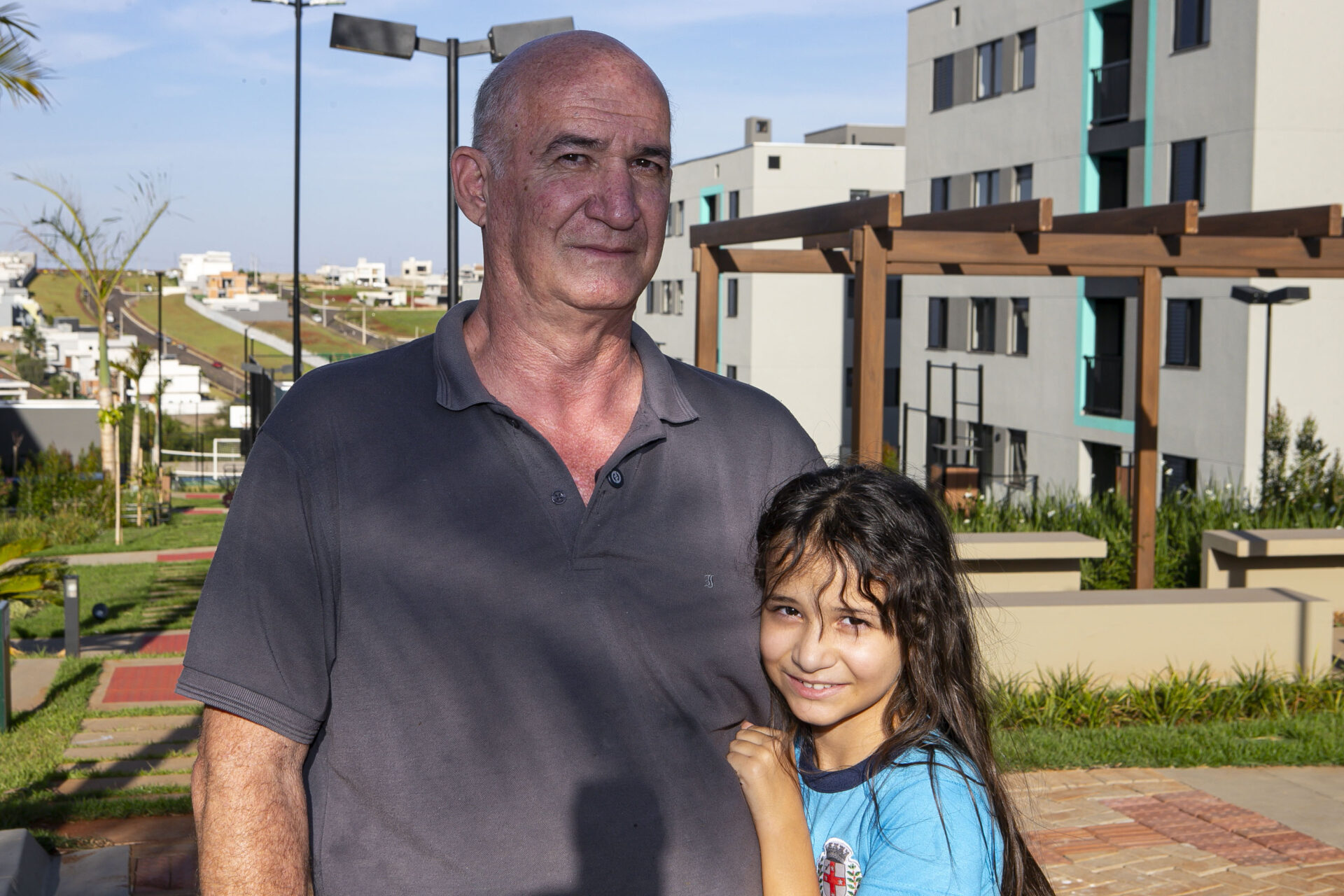 “Agora é meu”: idoso celebra primeira casa própria com ajuda do programa Casa Fácil Paraná Terceira Idade