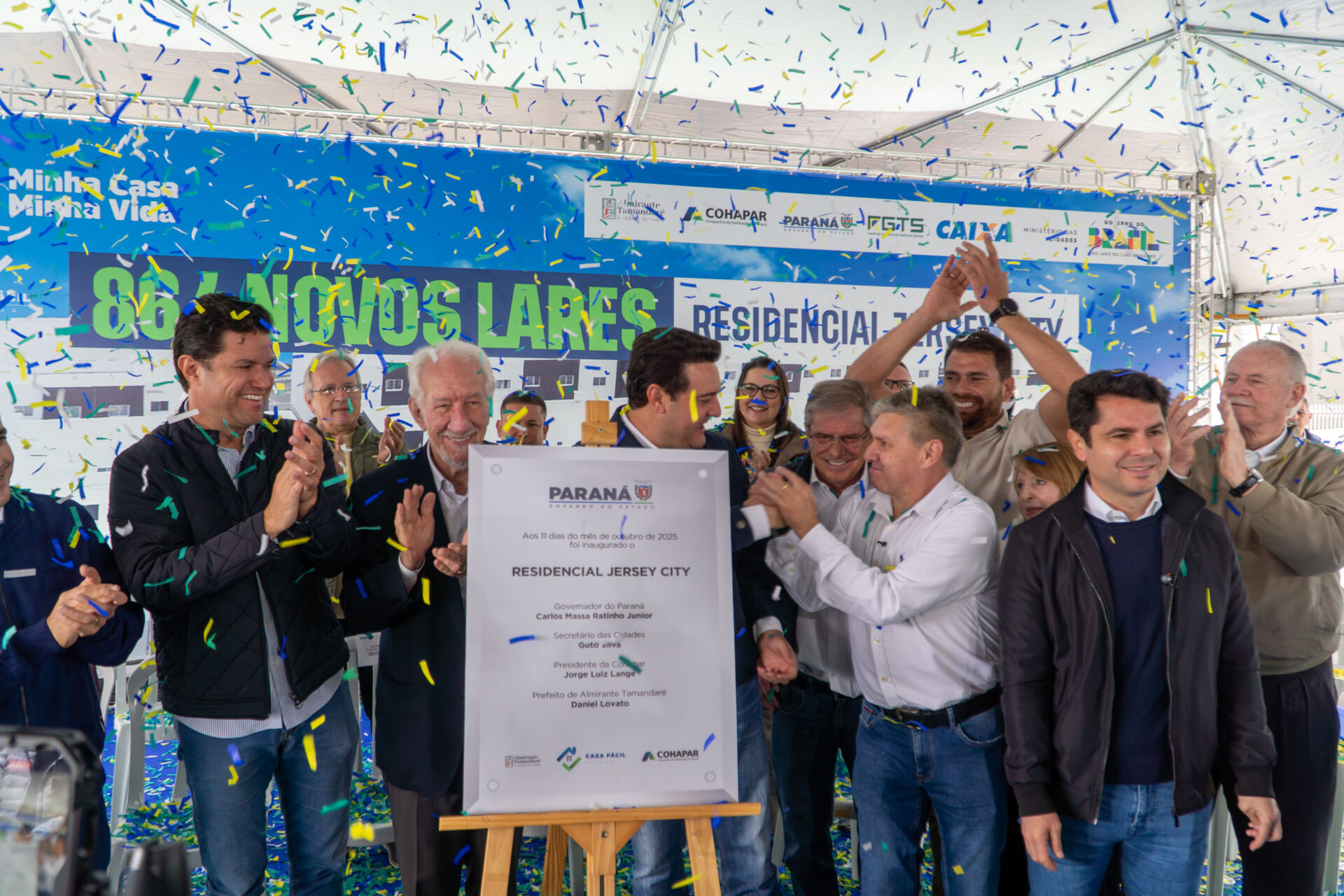 Governador inaugura condomínio clube com 846 apartamentos em Almirante Tamandaré