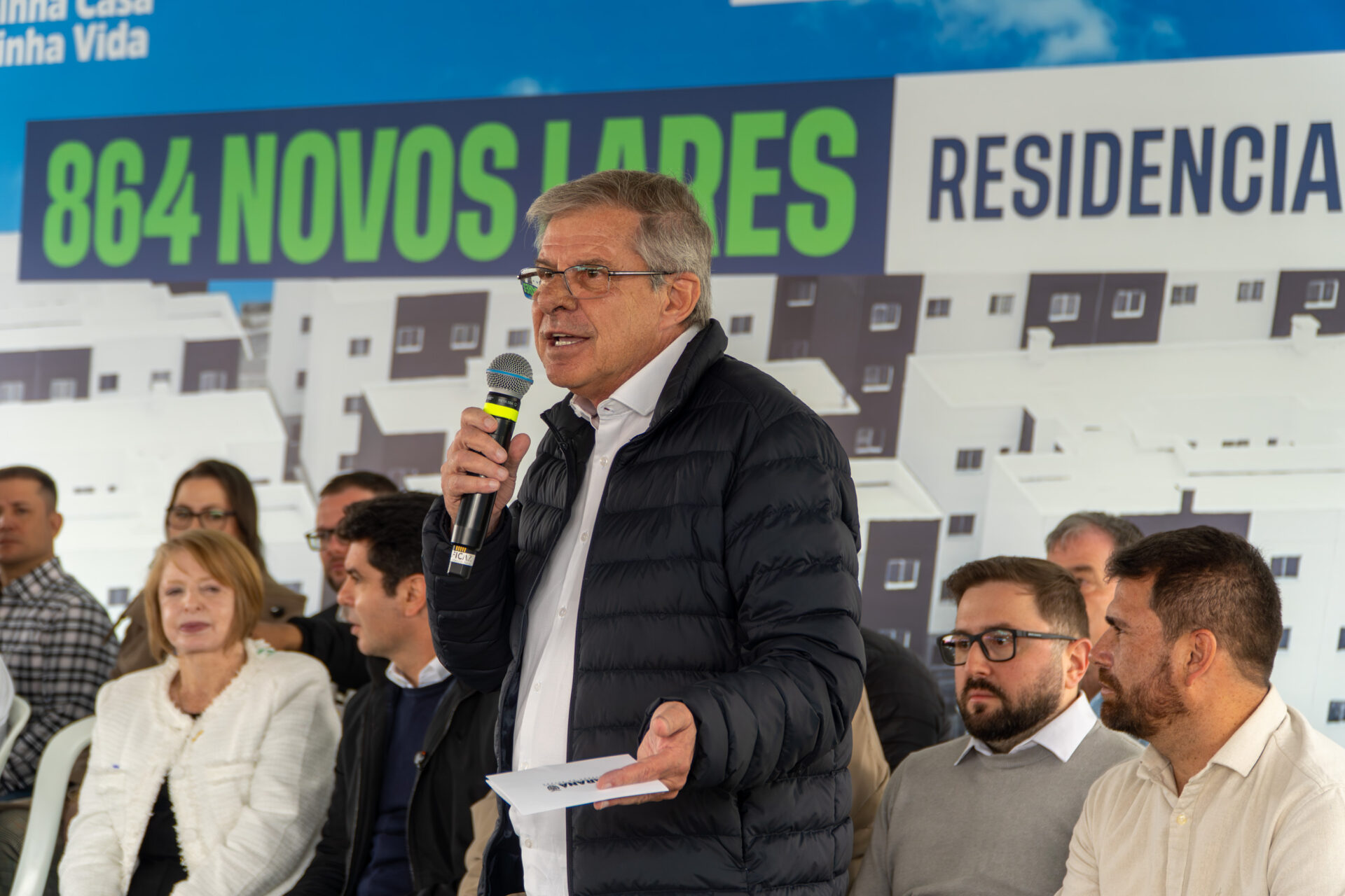 Governador inaugura condomínio clube com 846 apartamentos em Almirante Tamandaré