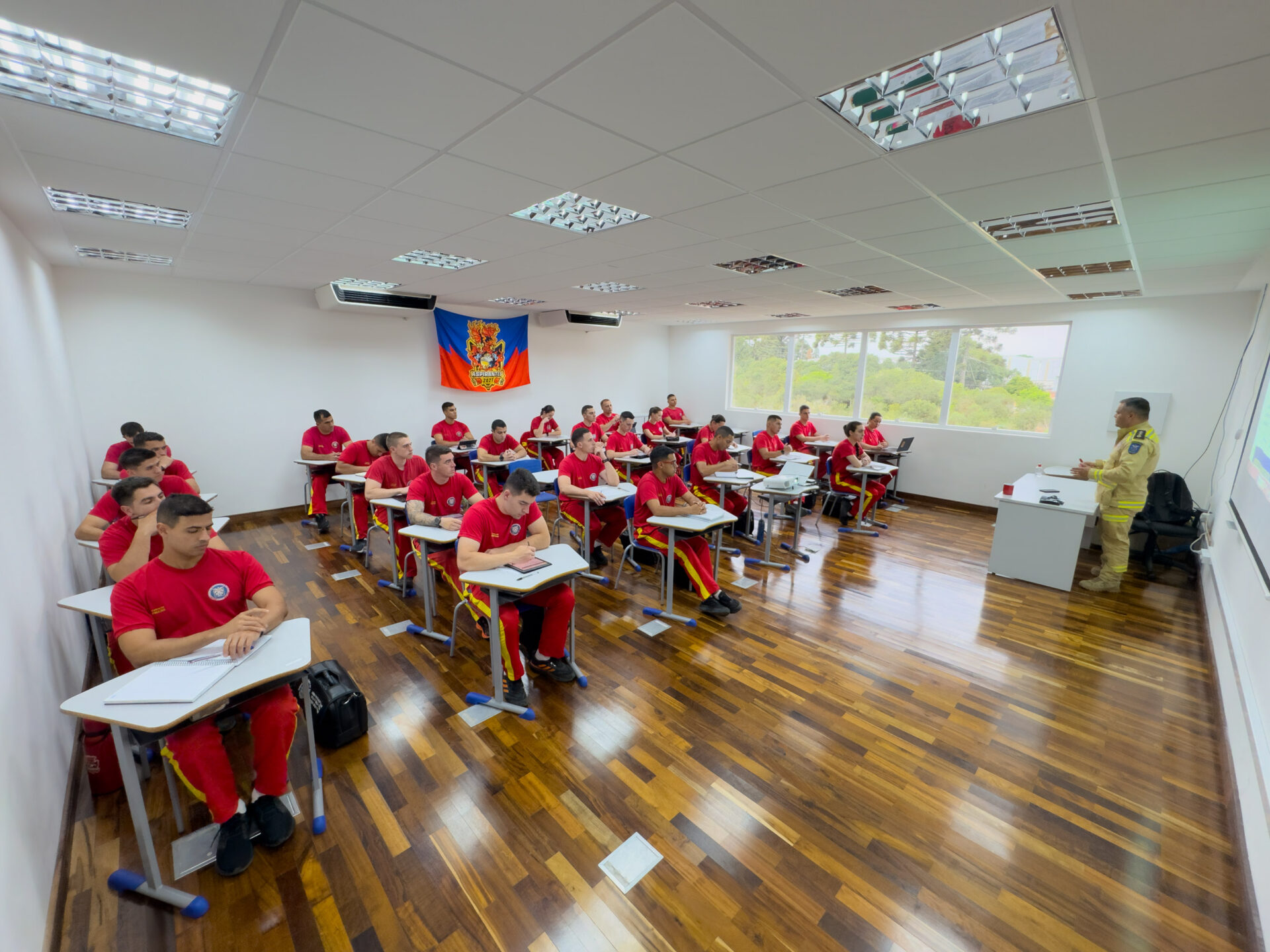 Escola Superior do CBMPR é um dos centros de formação mais modernos do Brasil
