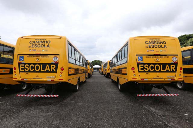 Fundepar moderniza transporte escolar com sistema de rastreamento no Paraná