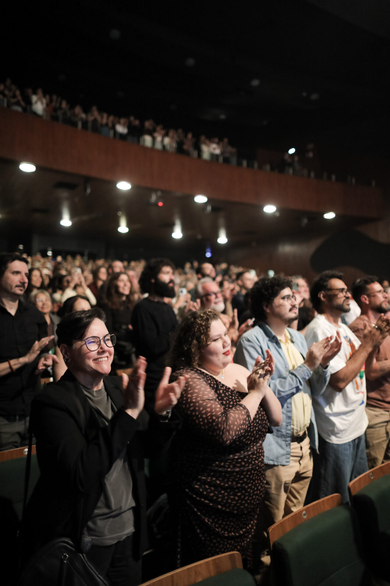 Balé Teatro Guaíra levanta a plateia e emociona na abertura do Festival de Dança de Londrina
