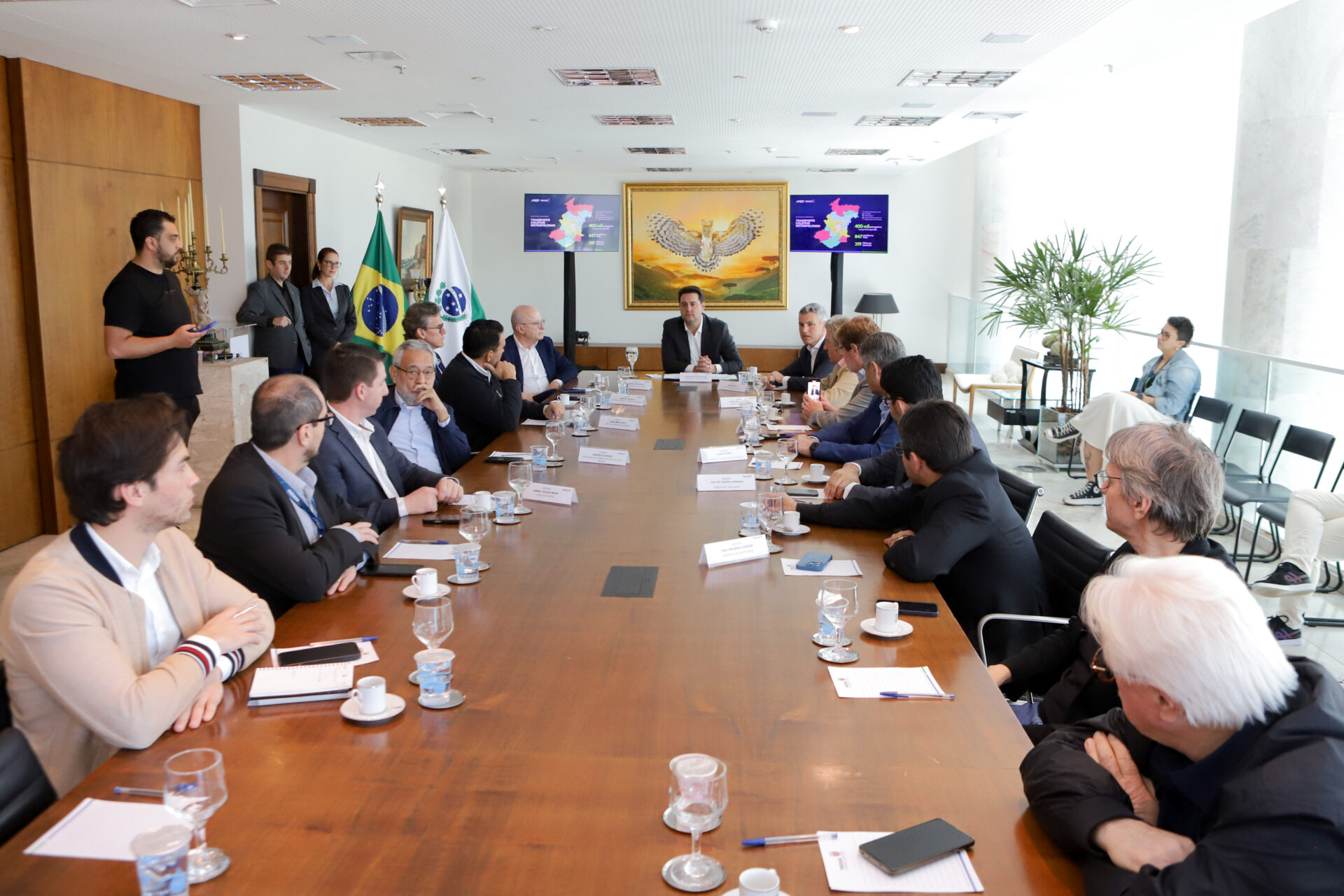 Governador recebe comitiva de prefeitos de Santa Catarina interessada no BUD