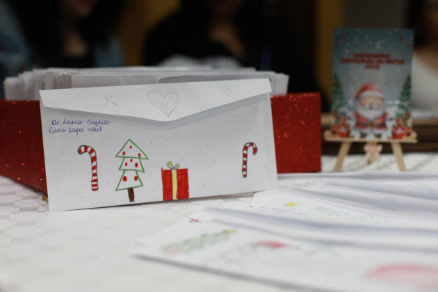 QUERIDO PAPAI NOEL | Campanha Adote uma Cartinha leva esperança ao Natal de crianças de Cascavel