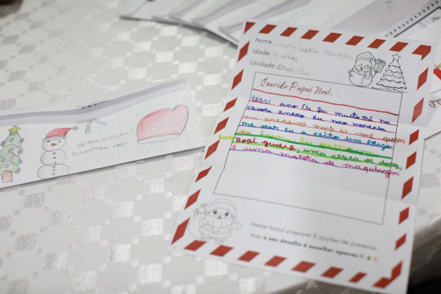 QUERIDO PAPAI NOEL | Campanha Adote uma Cartinha leva esperança ao Natal de crianças de Cascavel