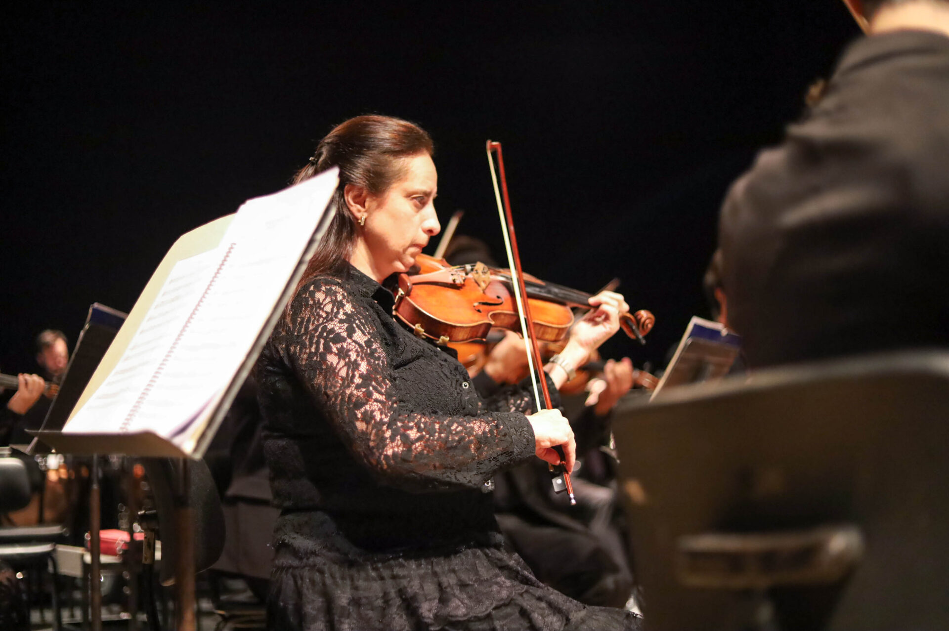 Orquestra Sinfônica do Paraná abre o Festival de Música de Maringá e encanta o público