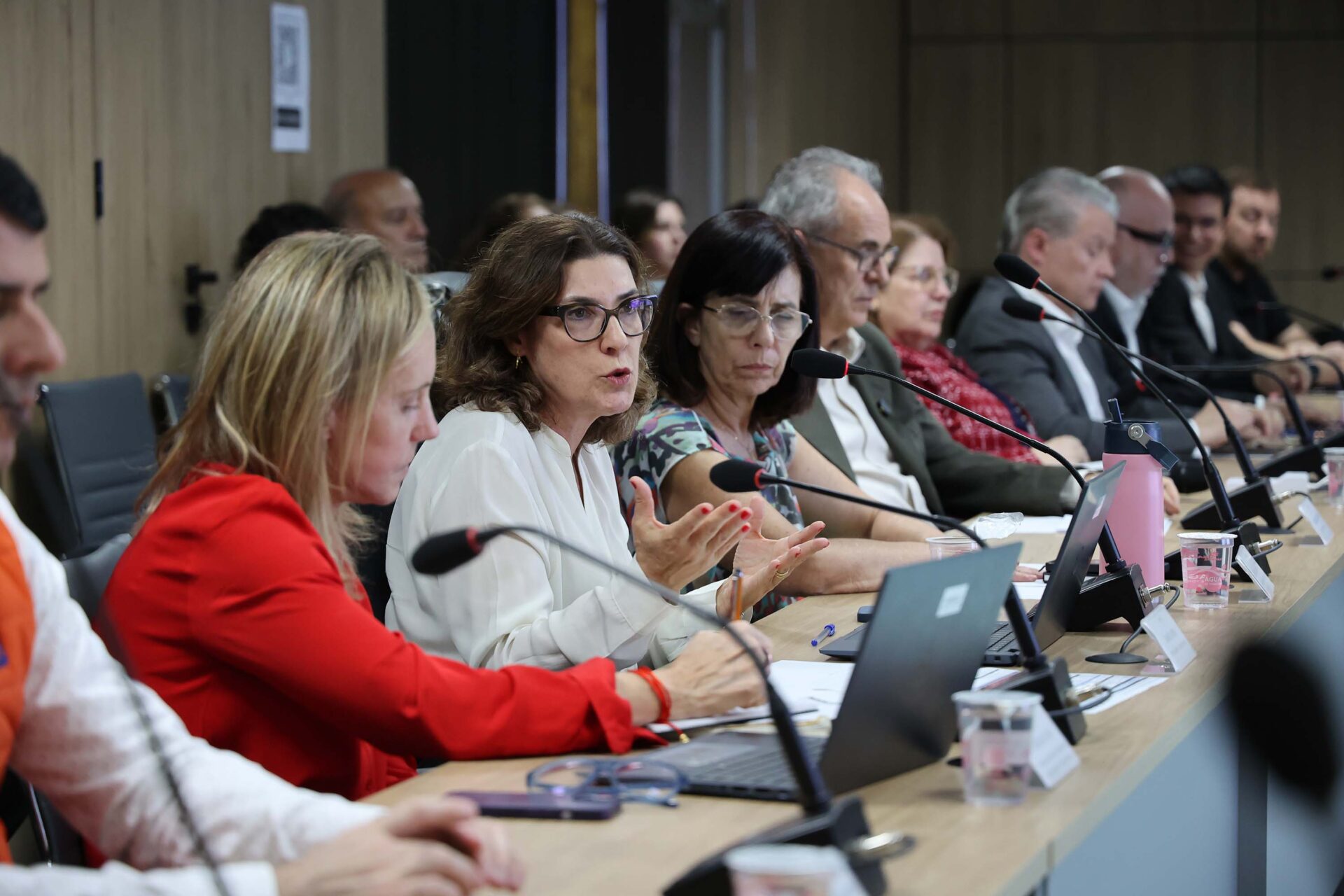 Estado recebe missão do Banco Mundial e apresenta avanços do projeto Paraná Eficiente