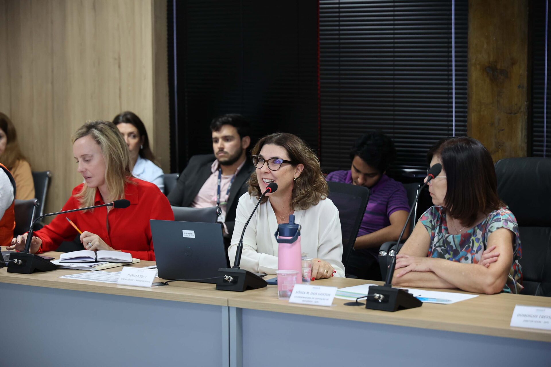 Estado recebe missão do Banco Mundial e apresenta avanços do projeto Paraná Eficiente