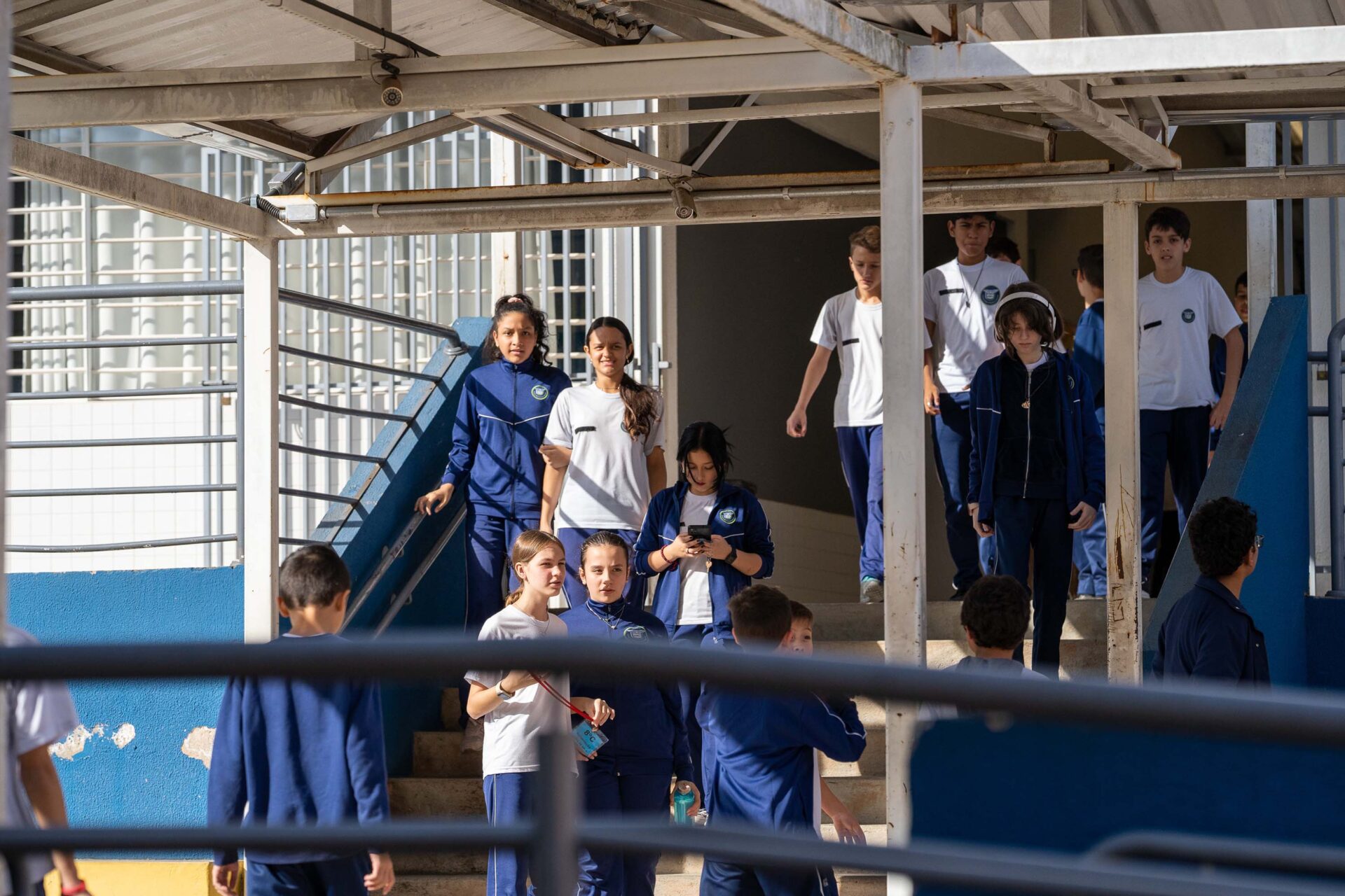 Estado propõe lei para levar modelo cívico-militar também aos colégios de tempo integral