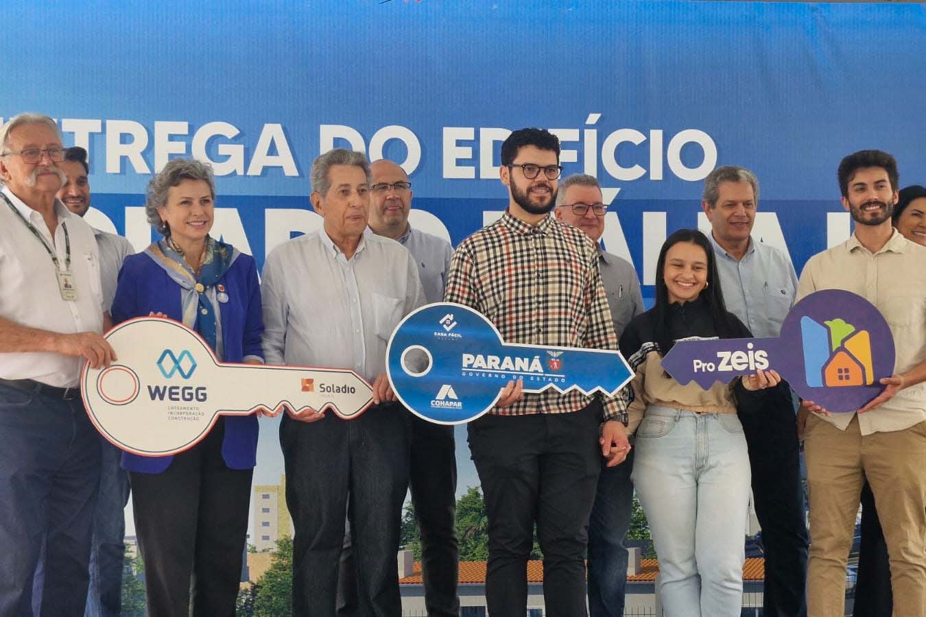 Com apoio do Estado, Cohapar entrega novo residencial em Maringá