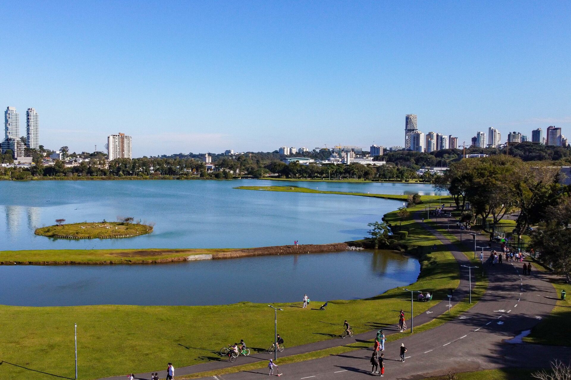 Paraná terá fim de semana quente antes da chegada de uma nova frente fria ao Estado