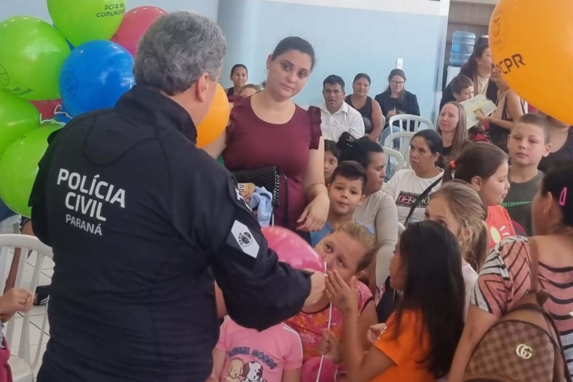 PCPR na Comunidade vai a Assis Chateaubriand, Quedas do Iguaçu e Pinhais nesta semana