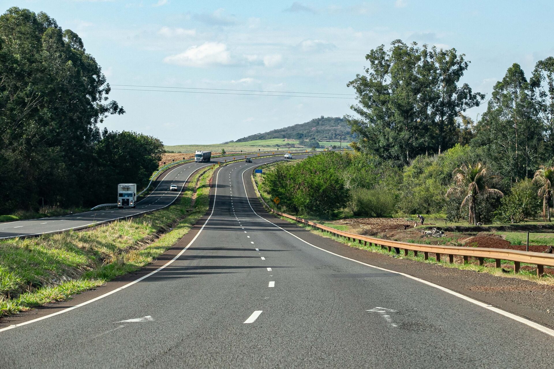 Lote 4 prevê duplicação de 114 km da PR-323 entre Maringá e Umuarama, na região Noroeste