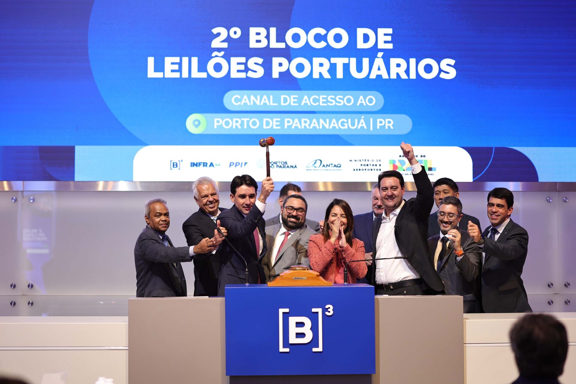 Após 10 lances, Canal do Porto de Paranaguá será operado por consórcio que investirá R$ 1,23 bilhão