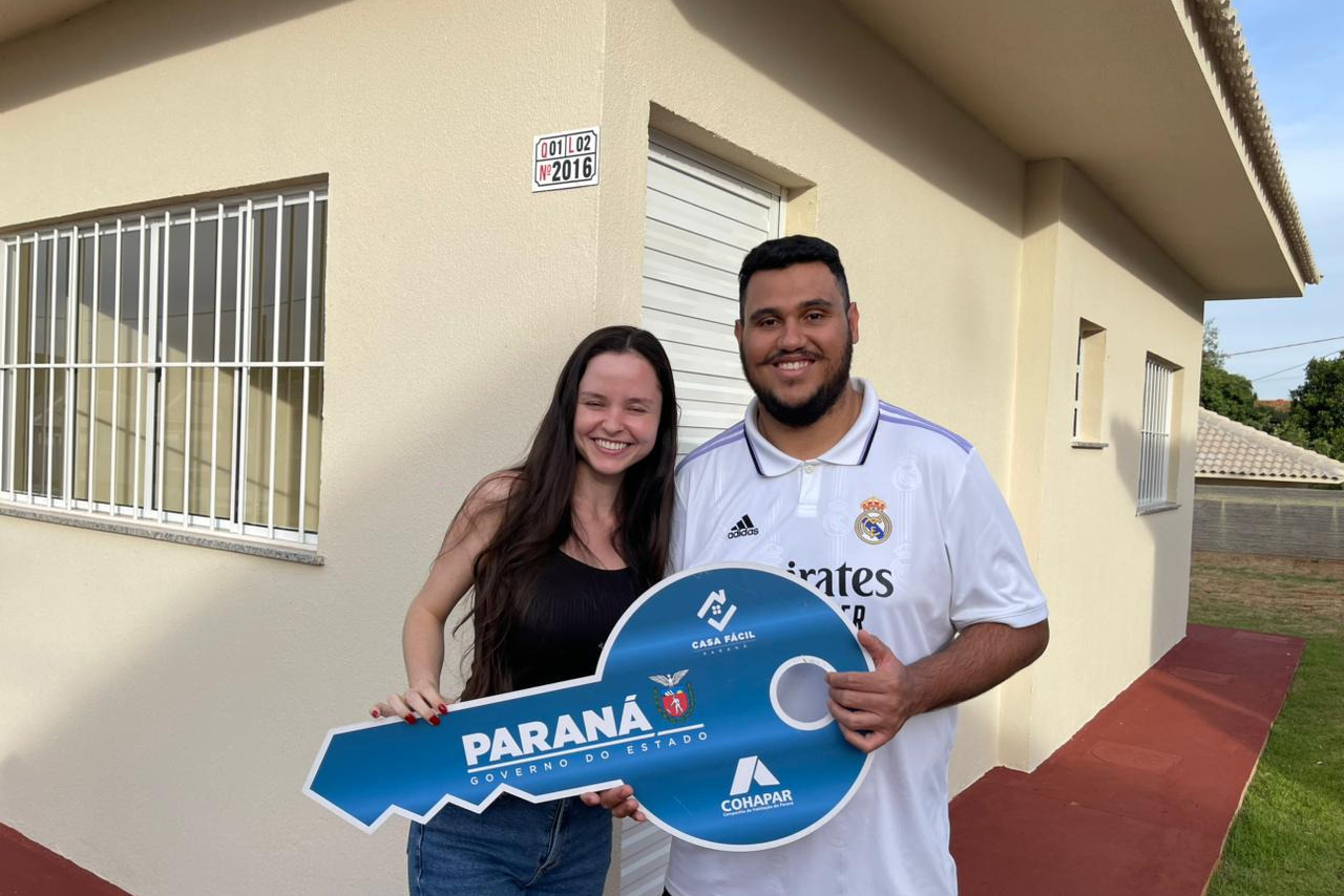 Cohapar entrega novo residencial para 45 famílias em Quinta do Sol